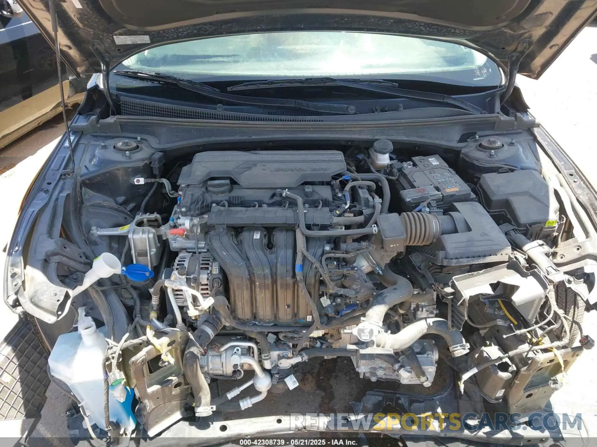 10 Photograph of a damaged car KMHLM4DG8RU682661 HYUNDAI ELANTRA 2024