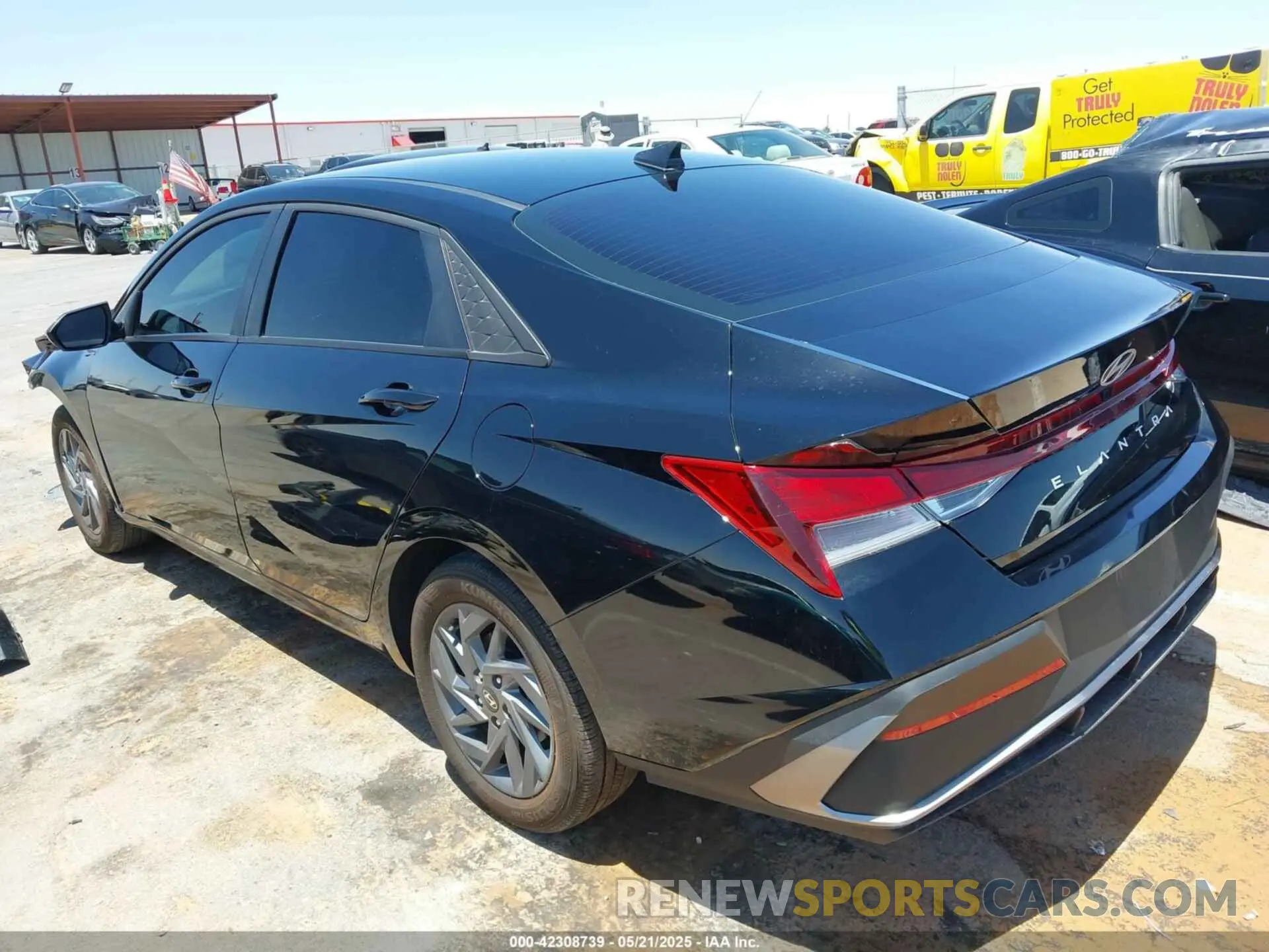 15 Photograph of a damaged car KMHLM4DG8RU682661 HYUNDAI ELANTRA 2024