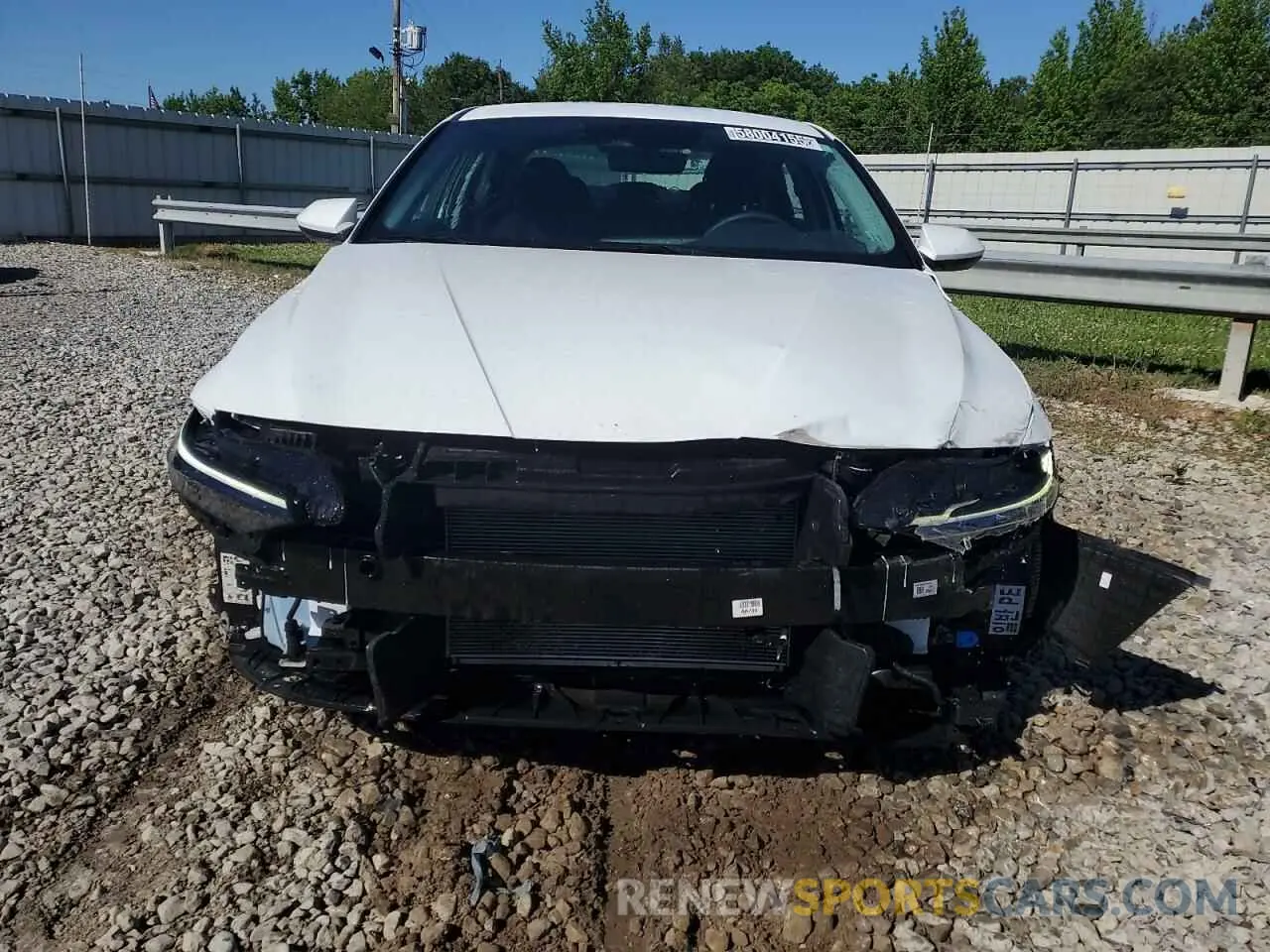 5 Photograph of a damaged car KMHLM4DG8RU702150 HYUNDAI ELANTRA 2024