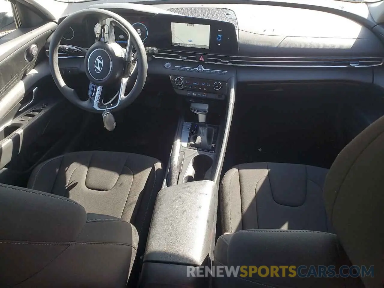 8 Photograph of a damaged car KMHLM4DG8RU702150 HYUNDAI ELANTRA 2024