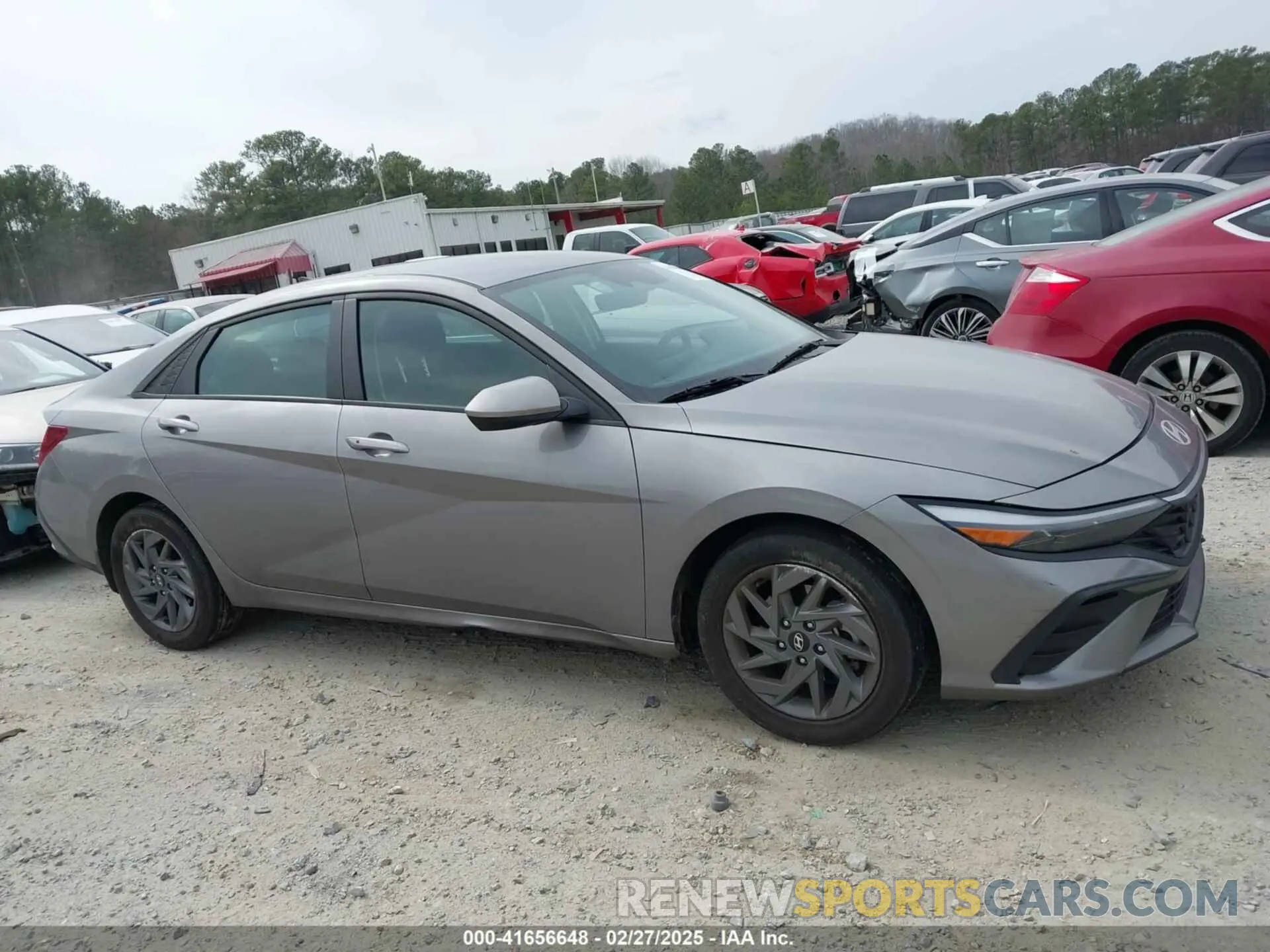 13 Photograph of a damaged car KMHLM4DG8RU717764 HYUNDAI ELANTRA 2024