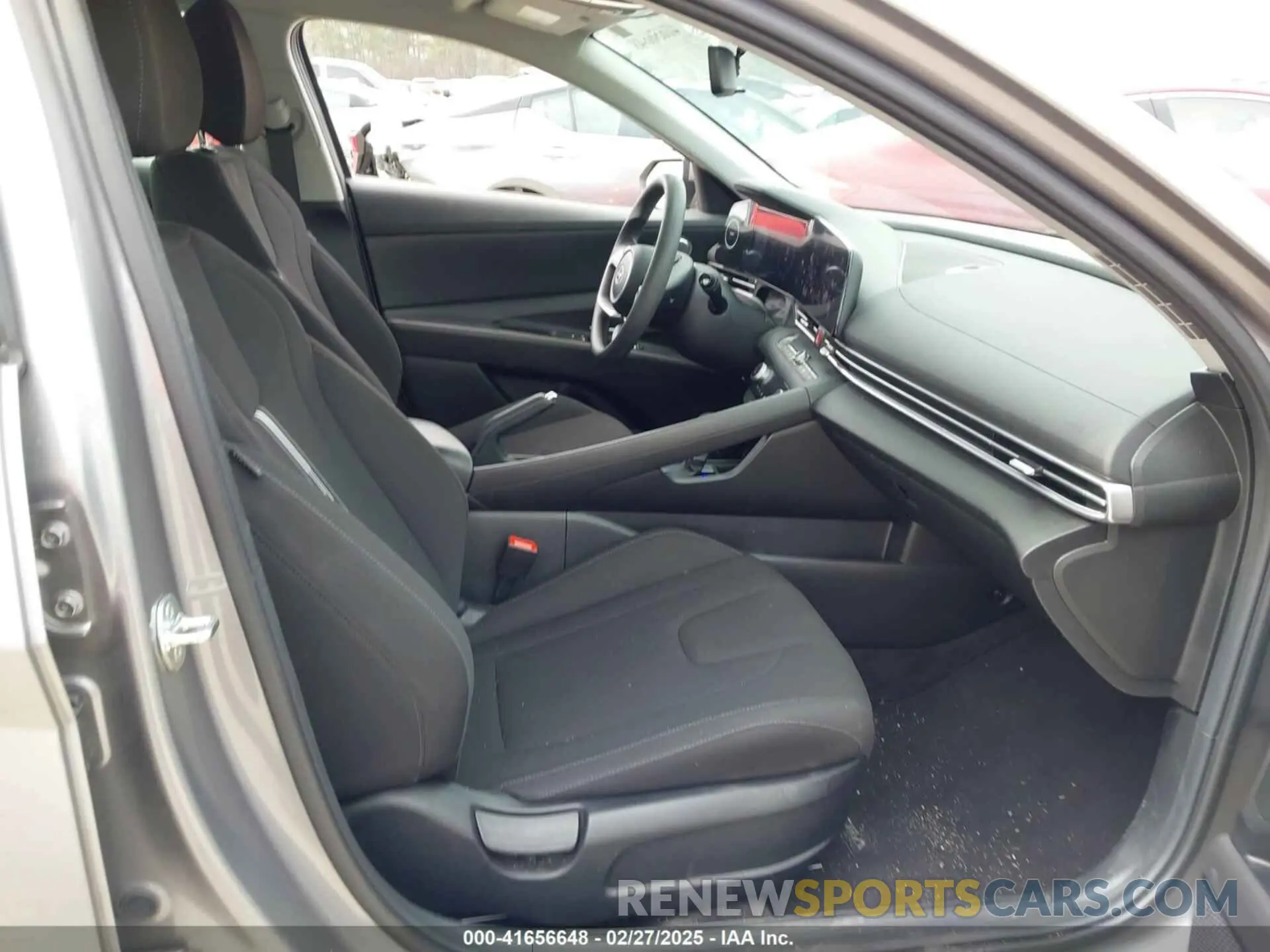 5 Photograph of a damaged car KMHLM4DG8RU717764 HYUNDAI ELANTRA 2024