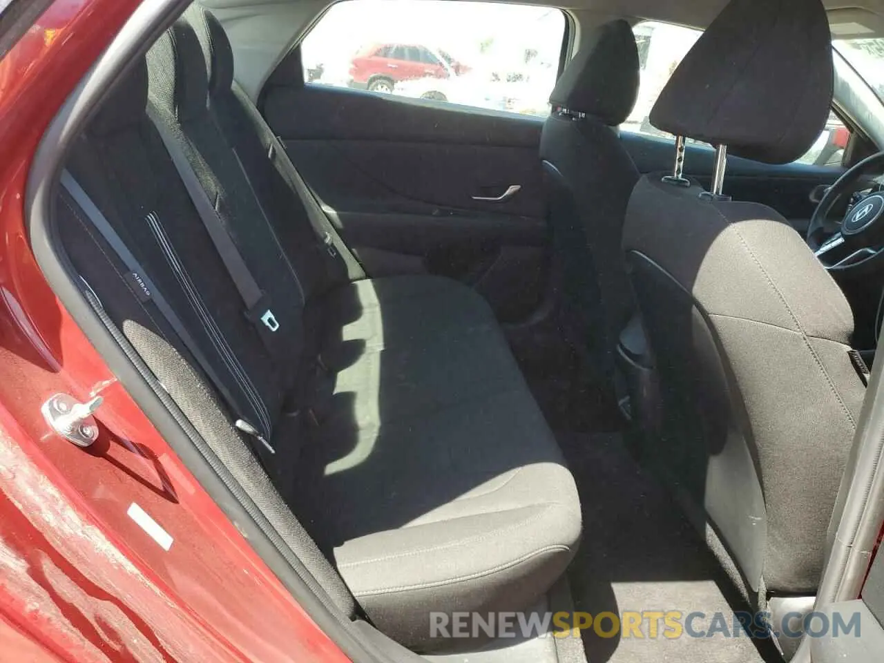 10 Фотография поврежденного автомобиля KMHLM4DG8RU742924 HYUNDAI ELANTRA 2024