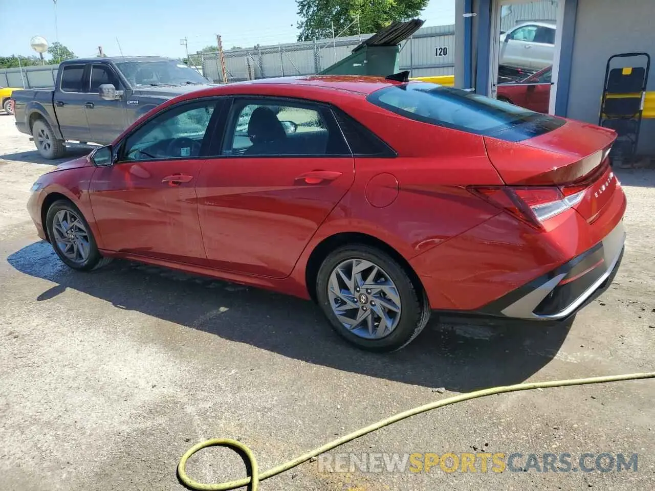 2 Фотография поврежденного автомобиля KMHLM4DG8RU742924 HYUNDAI ELANTRA 2024