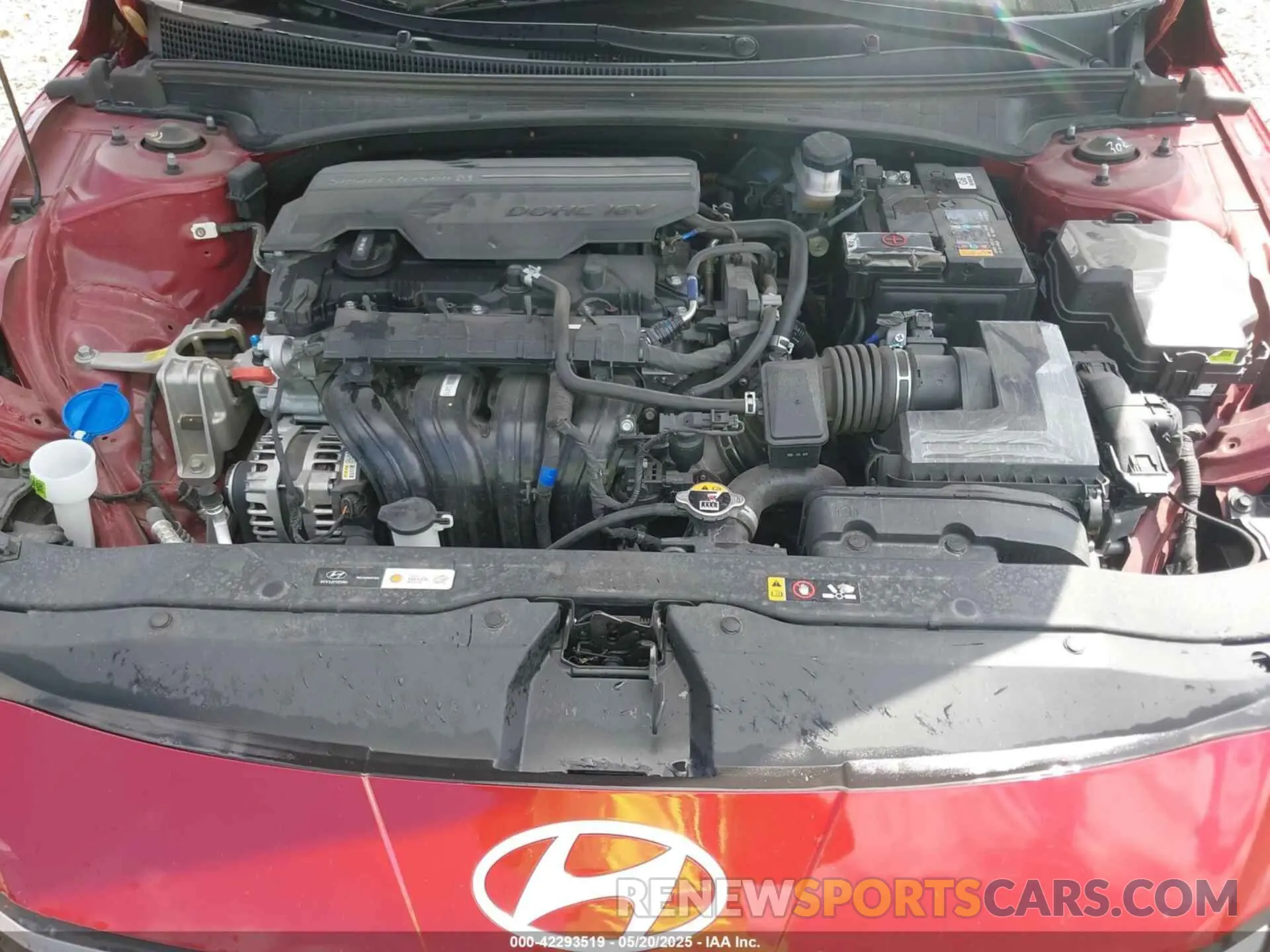 10 Photograph of a damaged car KMHLM4DG8RU785742 HYUNDAI ELANTRA 2024