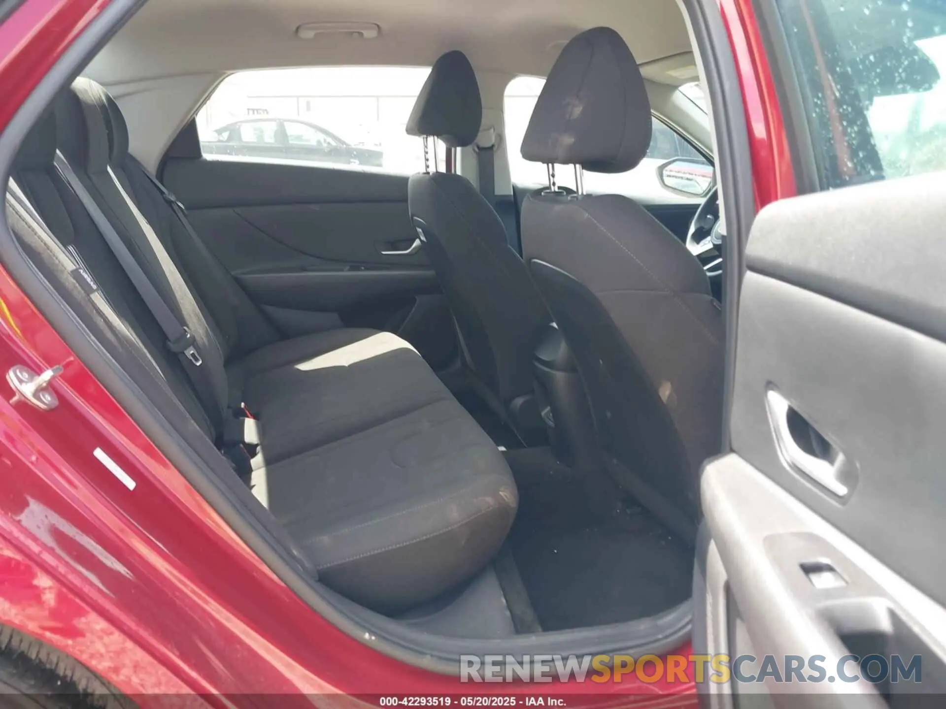 8 Photograph of a damaged car KMHLM4DG8RU785742 HYUNDAI ELANTRA 2024