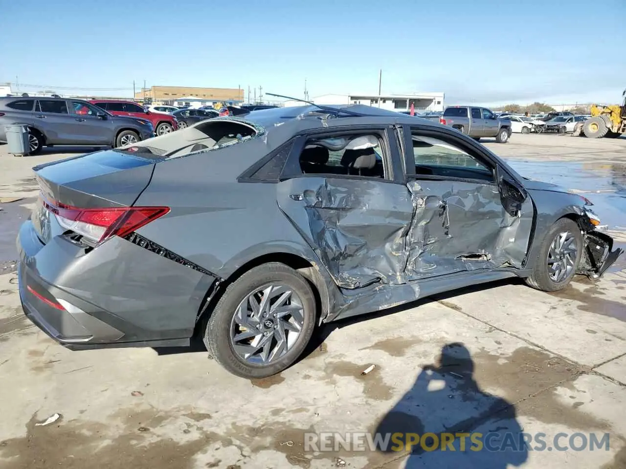3 Photograph of a damaged car KMHLM4DG8RU789712 HYUNDAI ELANTRA 2024