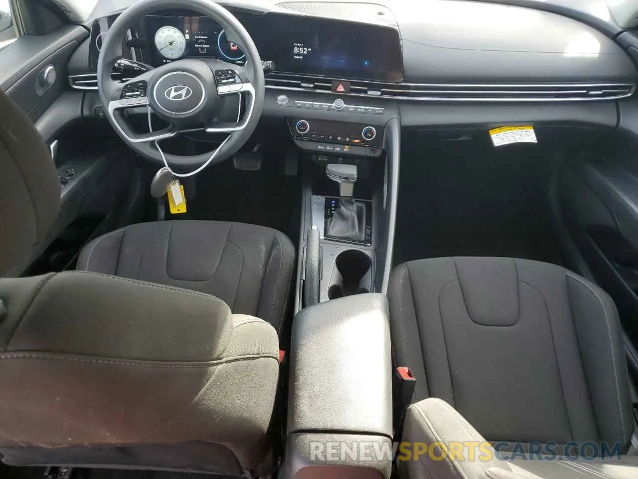 8 Фотография поврежденного автомобиля KMHLM4DG9RU663844 HYUNDAI ELANTRA 2024