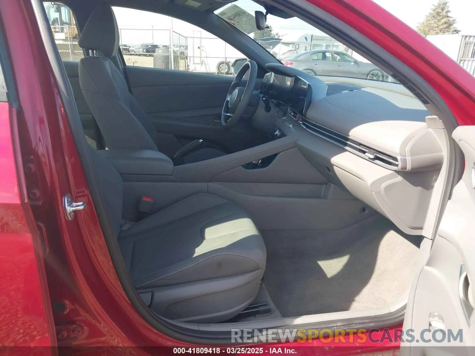 5 Photograph of a damaged car KMHLM4DG9RU672690 HYUNDAI ELANTRA 2024