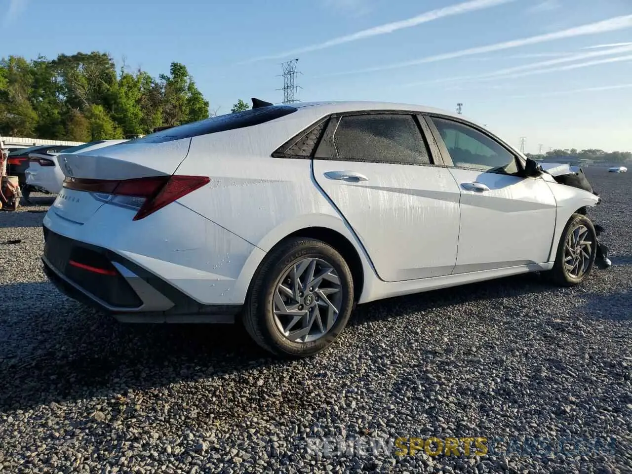 3 Фотография поврежденного автомобиля KMHLM4DG9RU680045 HYUNDAI ELANTRA 2024