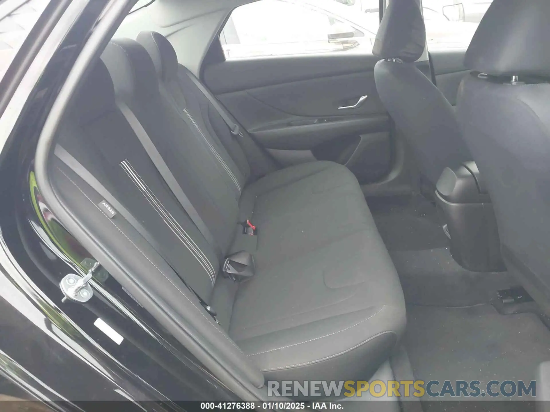 8 Photograph of a damaged car KMHLM4DG9RU748392 HYUNDAI ELANTRA 2024