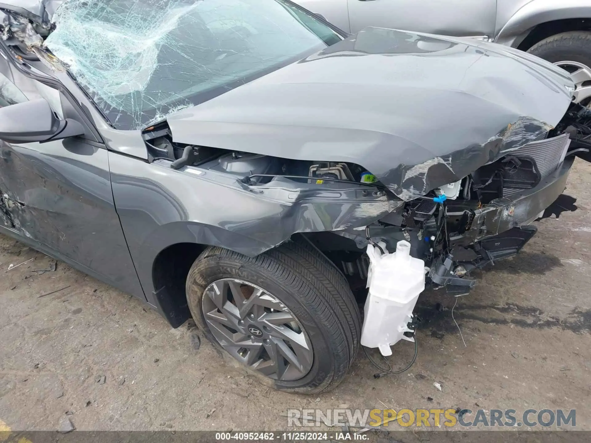 17 Фотография поврежденного автомобиля KMHLM4DG9RU830705 HYUNDAI ELANTRA 2024