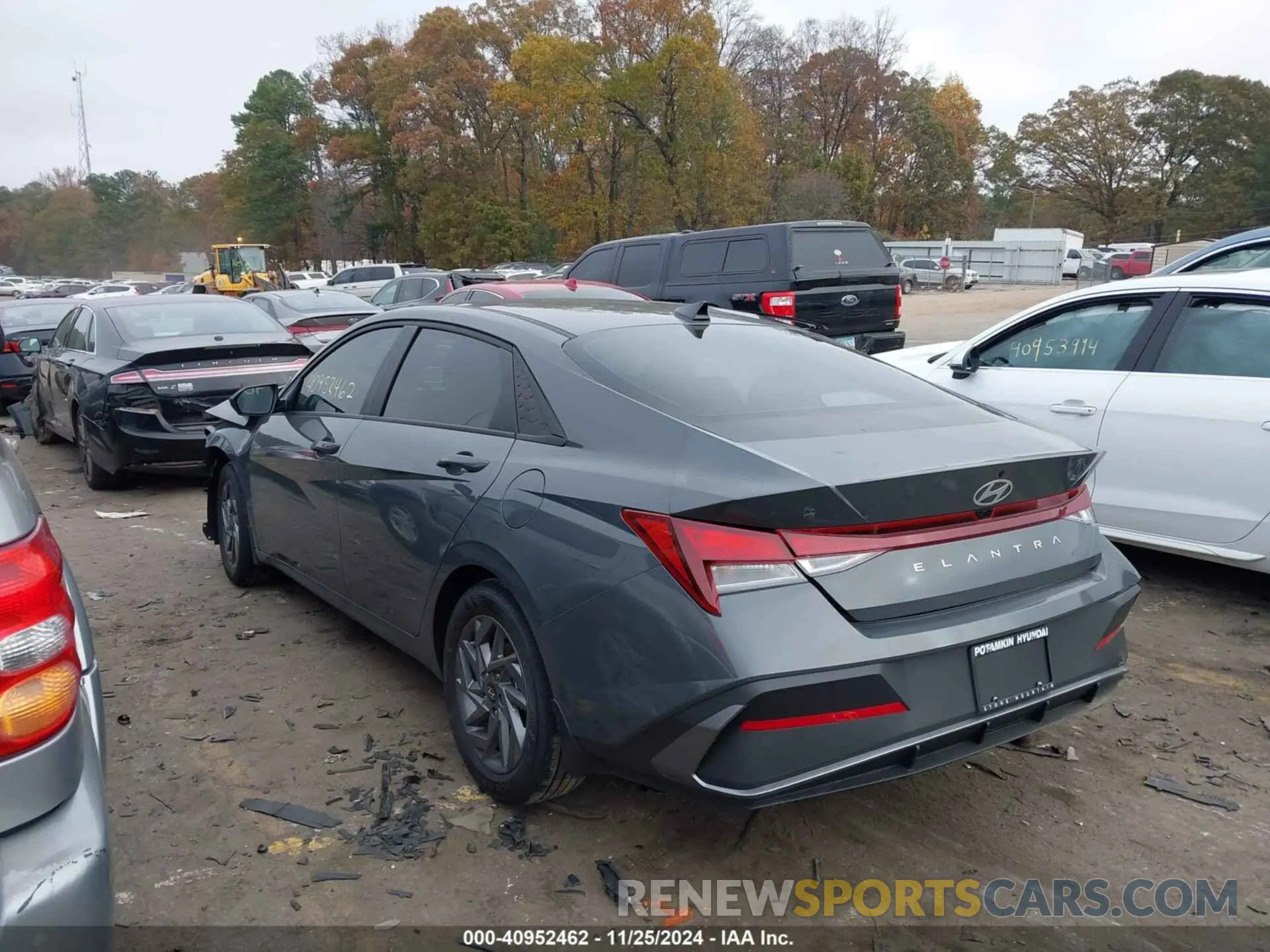 3 Фотография поврежденного автомобиля KMHLM4DG9RU830705 HYUNDAI ELANTRA 2024