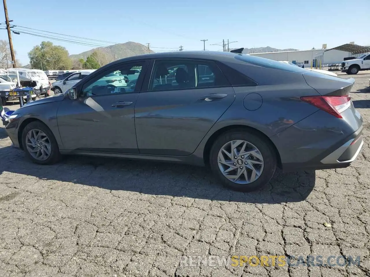 2 Фотография поврежденного автомобиля KMHLM4DGXRU644395 HYUNDAI ELANTRA 2024
