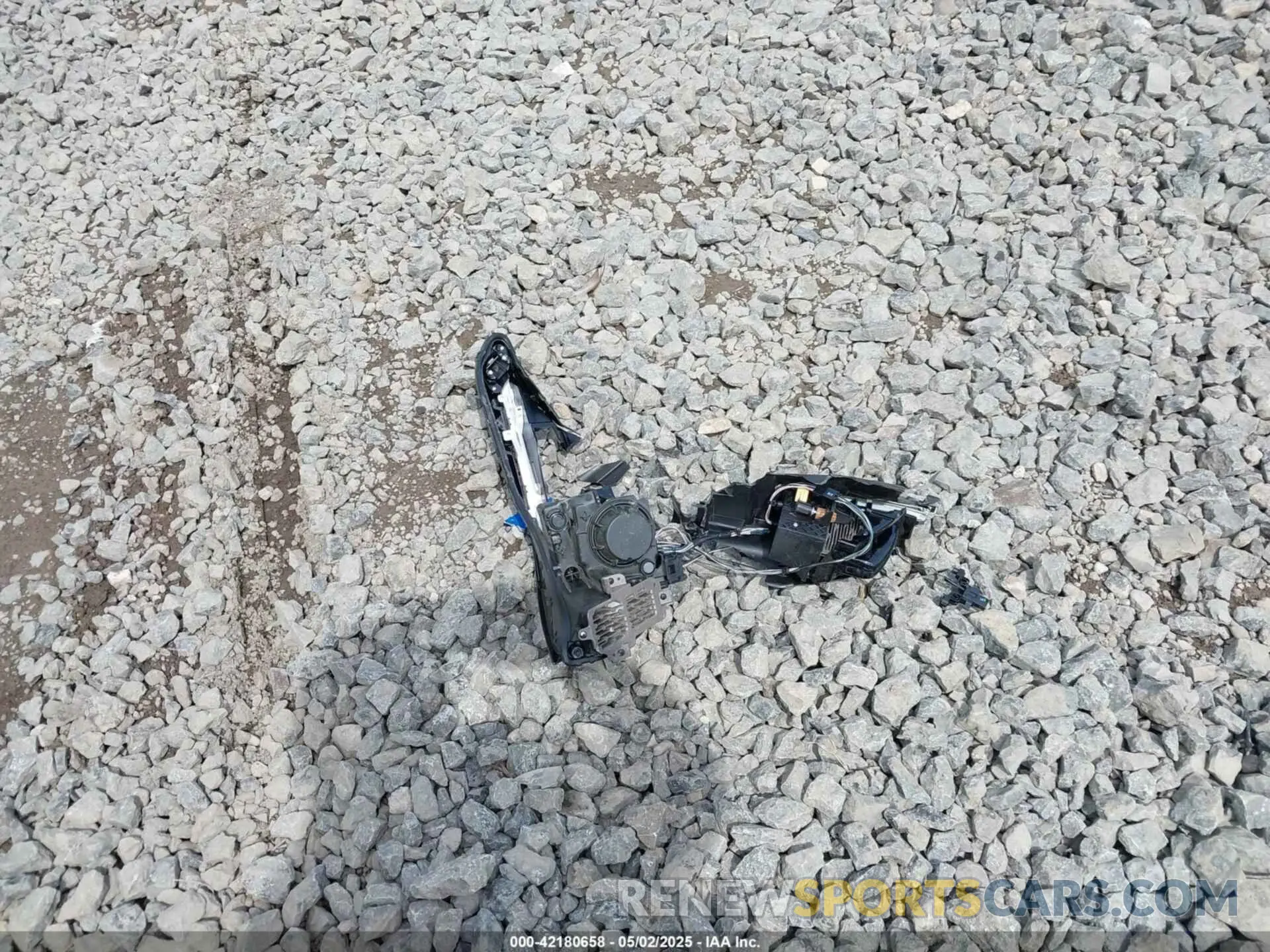 12 Фотография поврежденного автомобиля KMHLM4DGXRU658961 HYUNDAI ELANTRA 2024