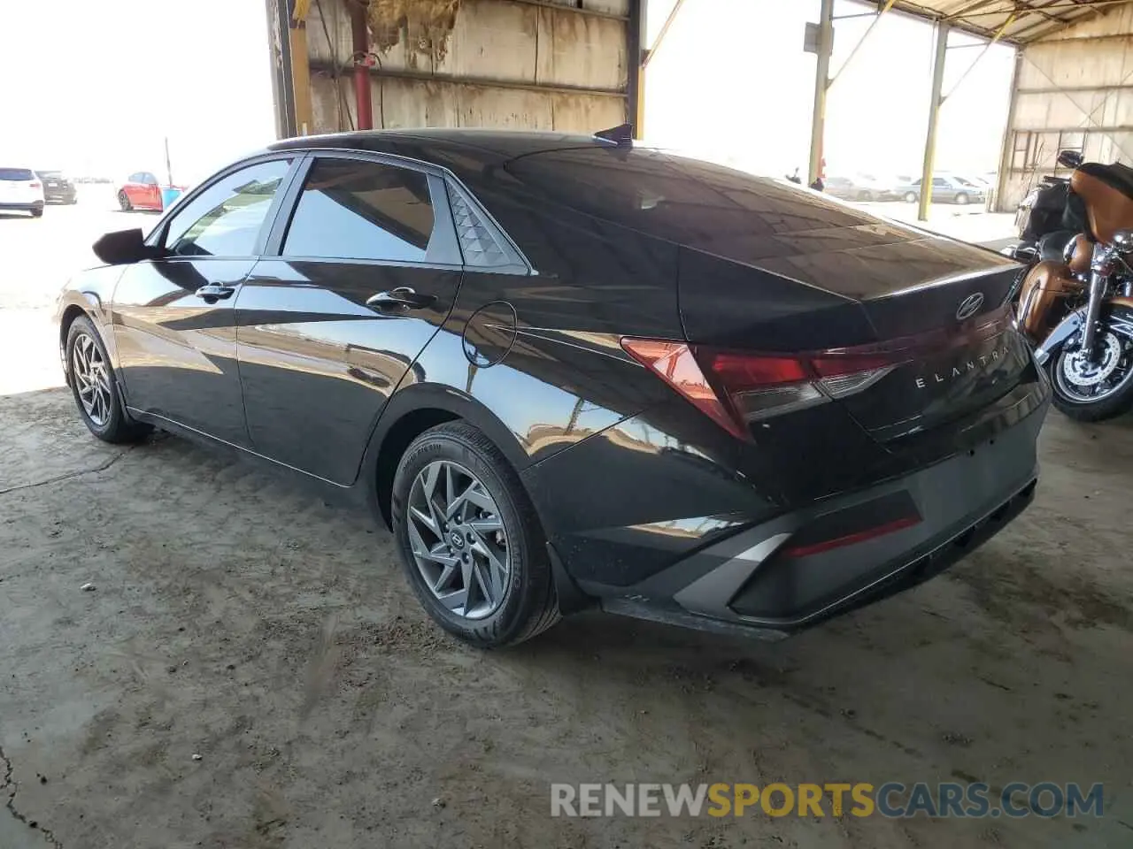 2 Фотография поврежденного автомобиля KMHLM4DGXRU712260 HYUNDAI ELANTRA 2024