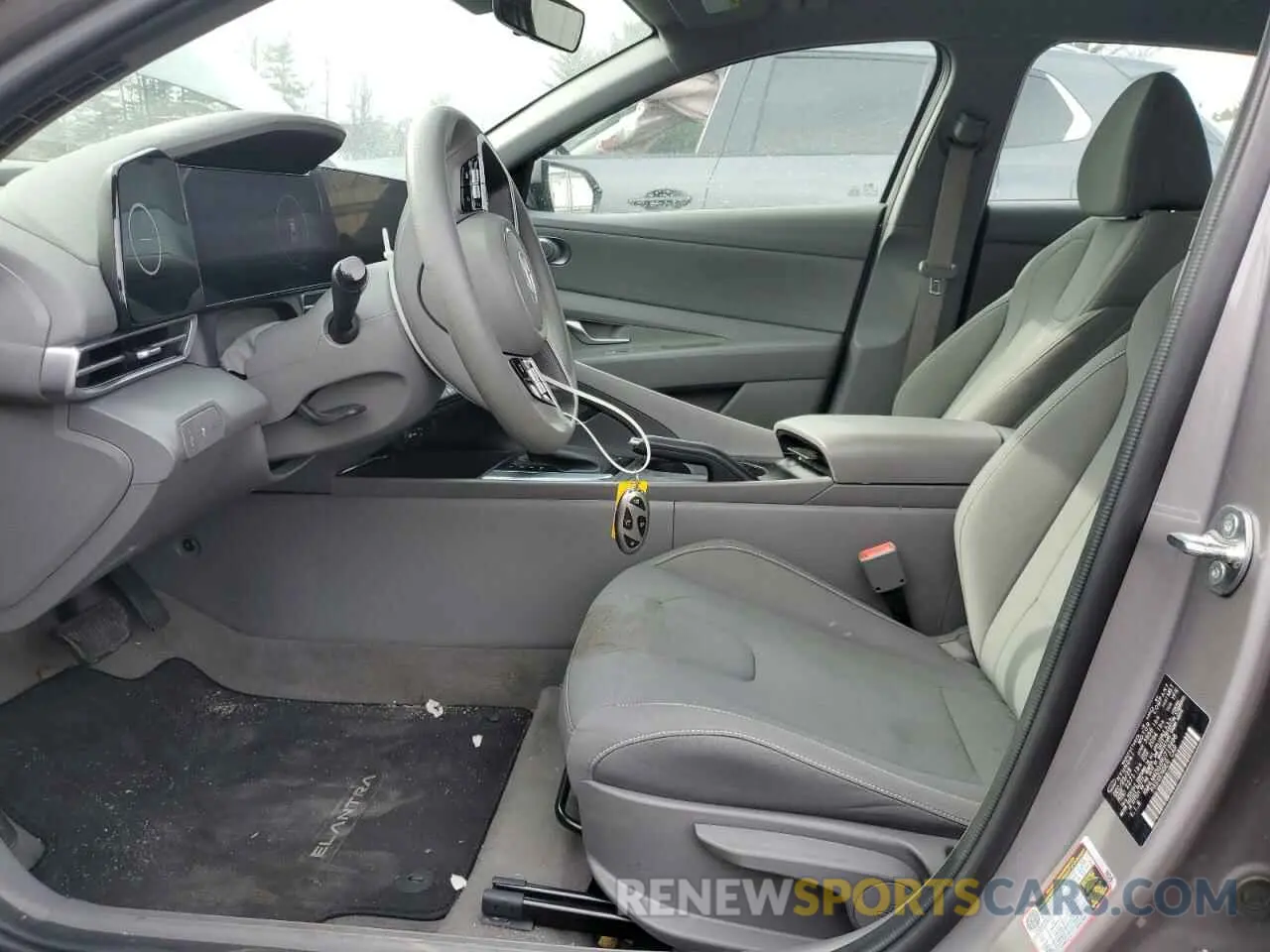 7 Фотография поврежденного автомобиля KMHLM4DGXRU719998 HYUNDAI ELANTRA 2024