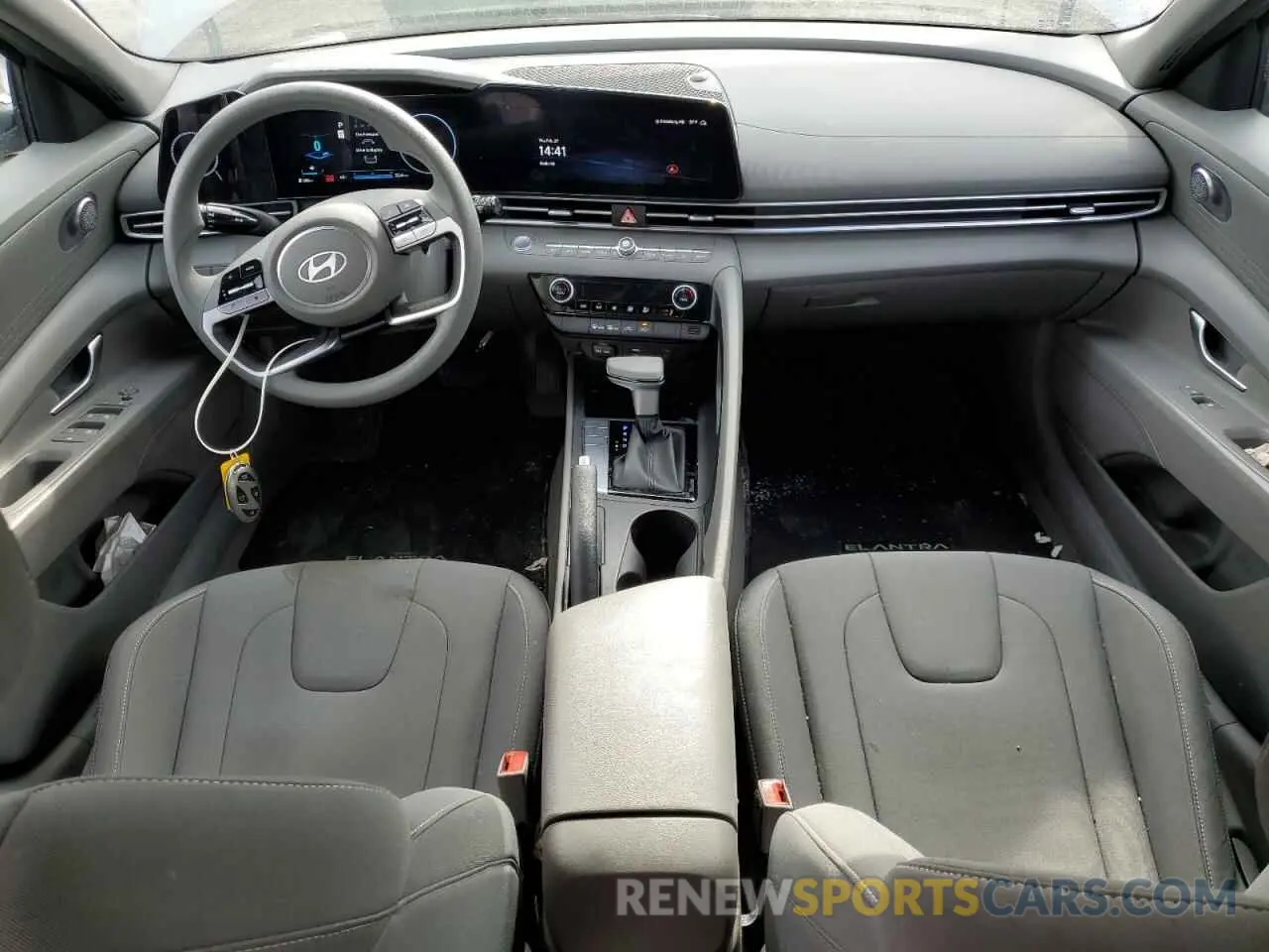 8 Фотография поврежденного автомобиля KMHLM4DGXRU719998 HYUNDAI ELANTRA 2024