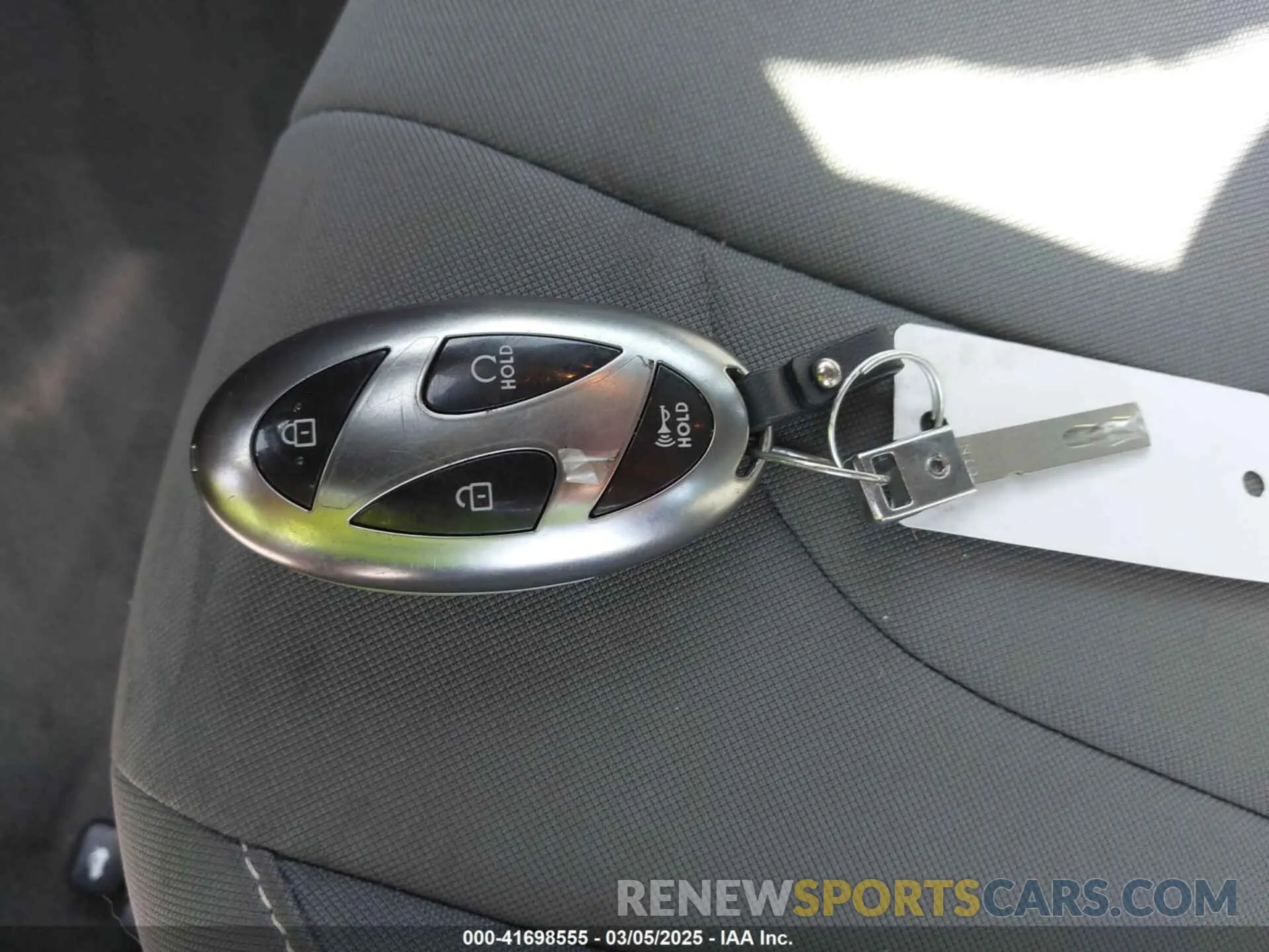 11 Photograph of a damaged car KMHLM4DGXRU740964 HYUNDAI ELANTRA 2024