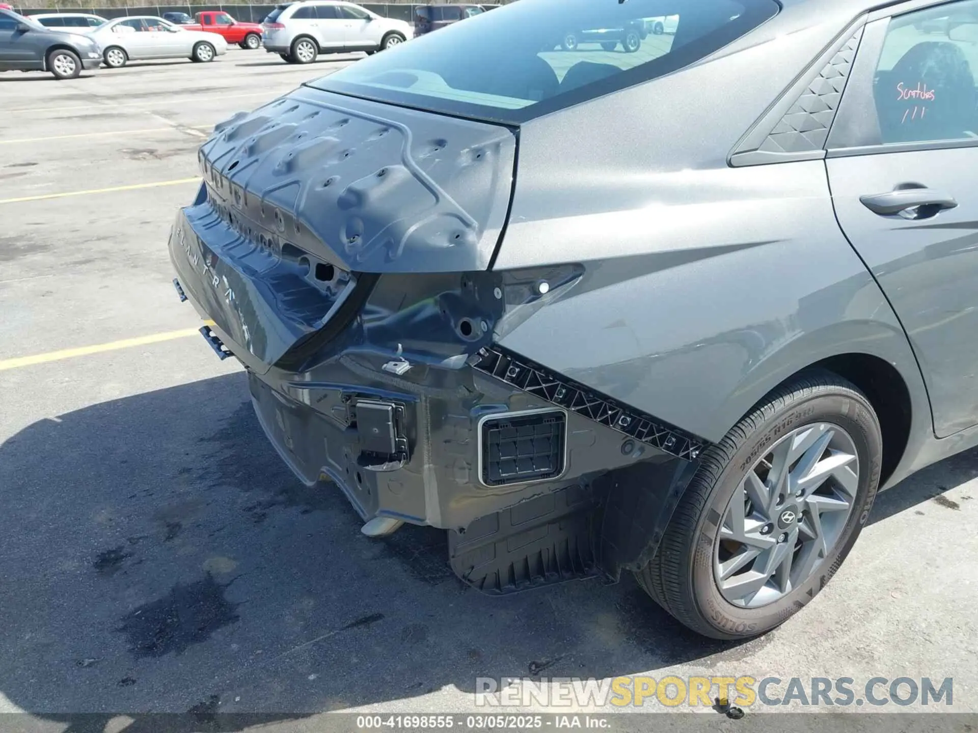 18 Photograph of a damaged car KMHLM4DGXRU740964 HYUNDAI ELANTRA 2024