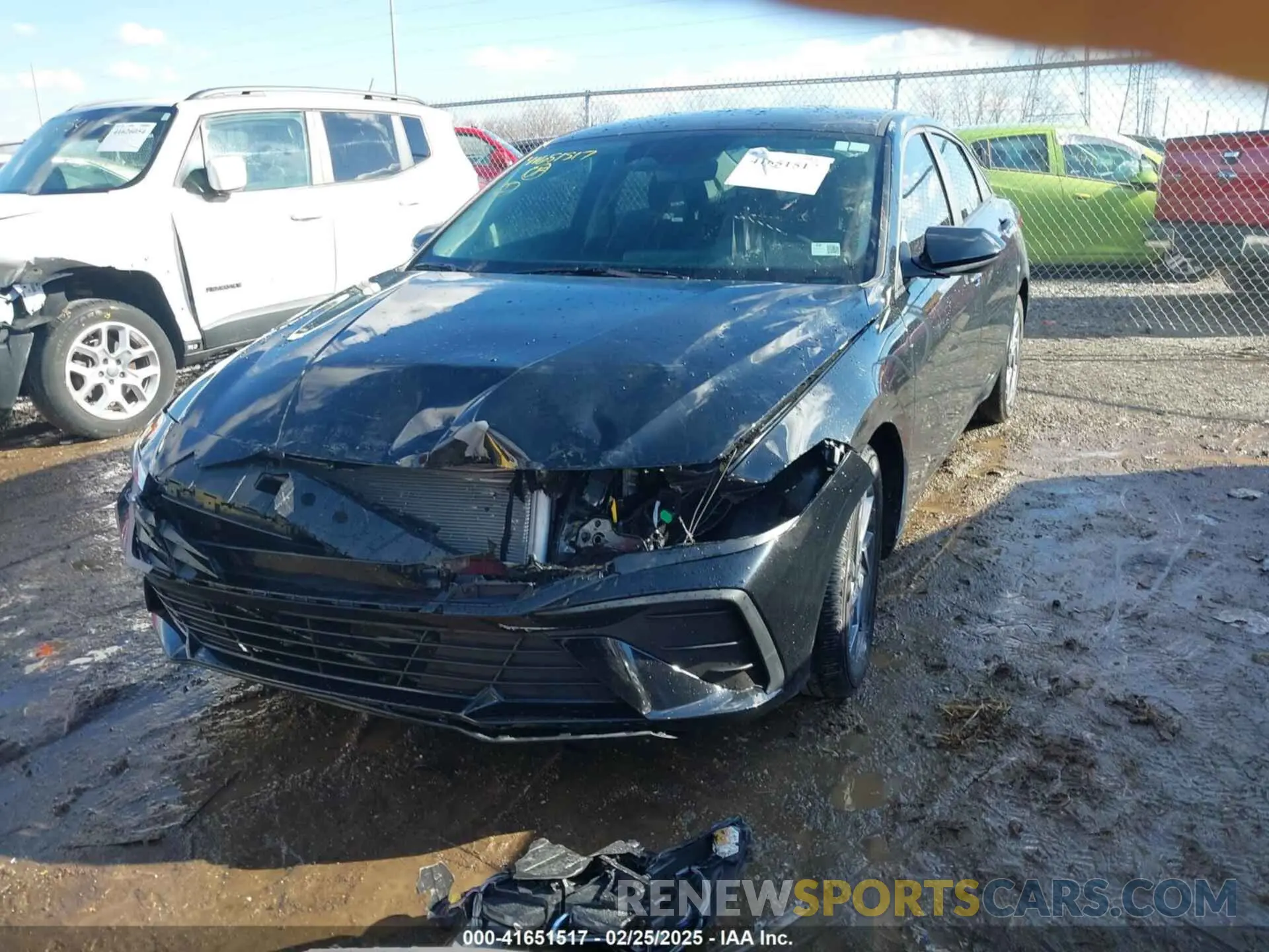 2 Фотография поврежденного автомобиля KMHLM4DGXRU784172 HYUNDAI ELANTRA 2024