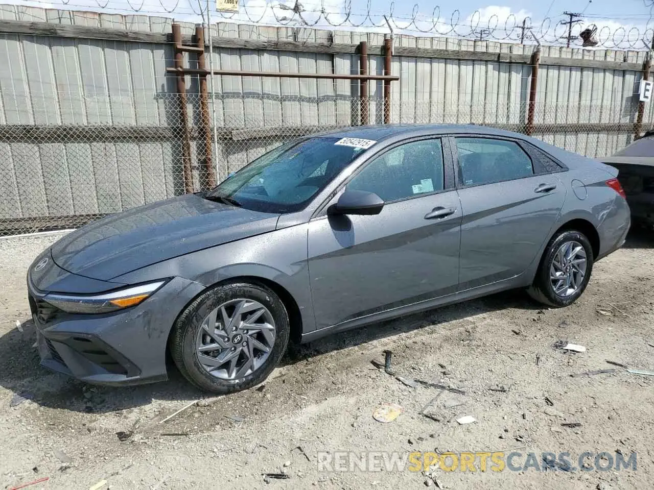 1 Фотография поврежденного автомобиля KMHLM4DJ0RU104775 HYUNDAI ELANTRA 2024