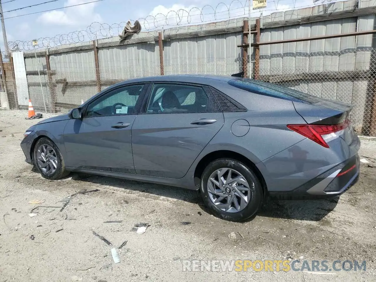 2 Фотография поврежденного автомобиля KMHLM4DJ0RU104775 HYUNDAI ELANTRA 2024