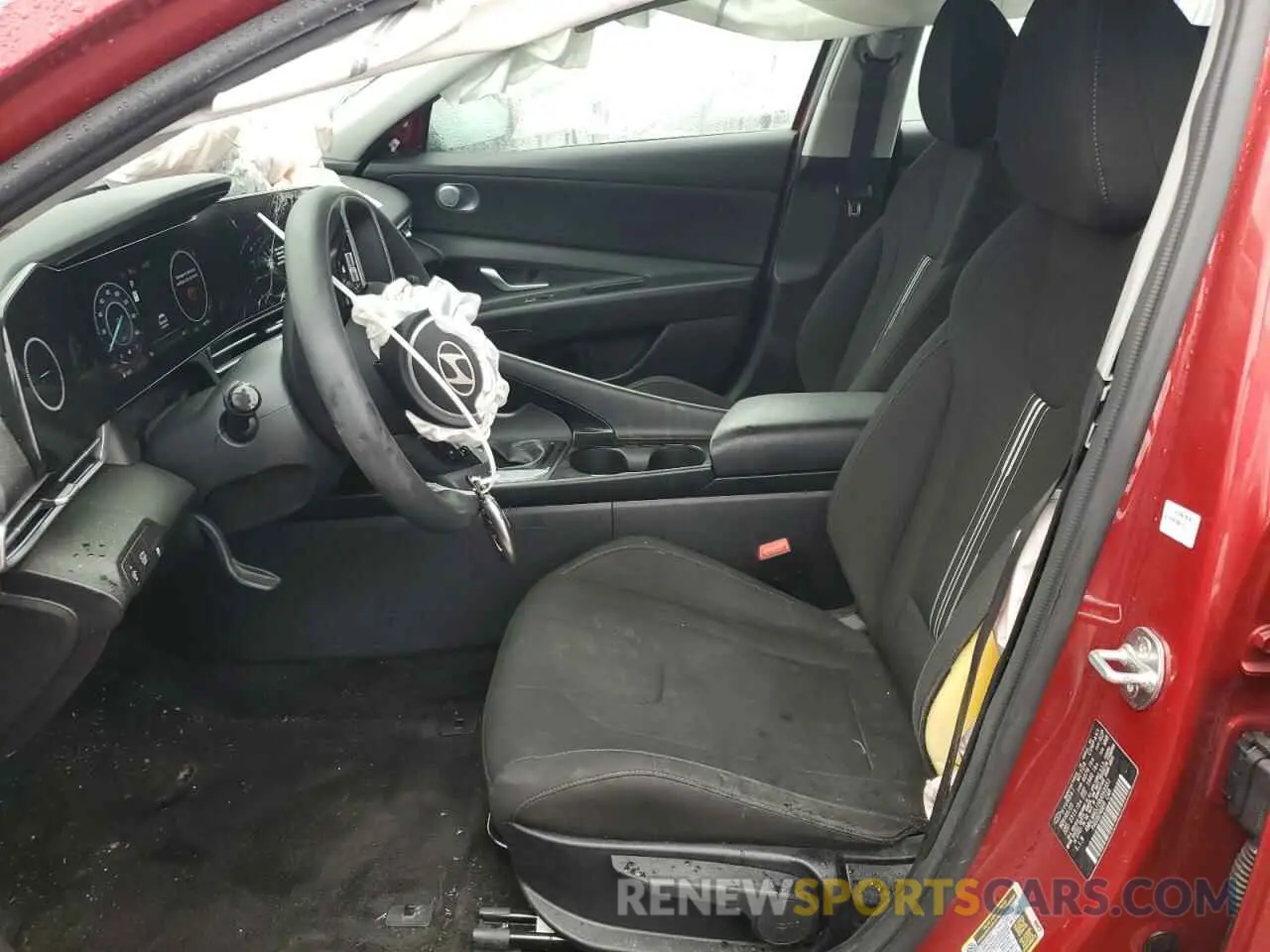 7 Photograph of a damaged car KMHLM4DJ1RU093351 HYUNDAI ELANTRA 2024