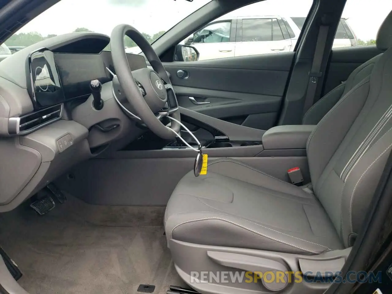 7 Фотография поврежденного автомобиля KMHLM4DJ1RU101710 HYUNDAI ELANTRA 2024