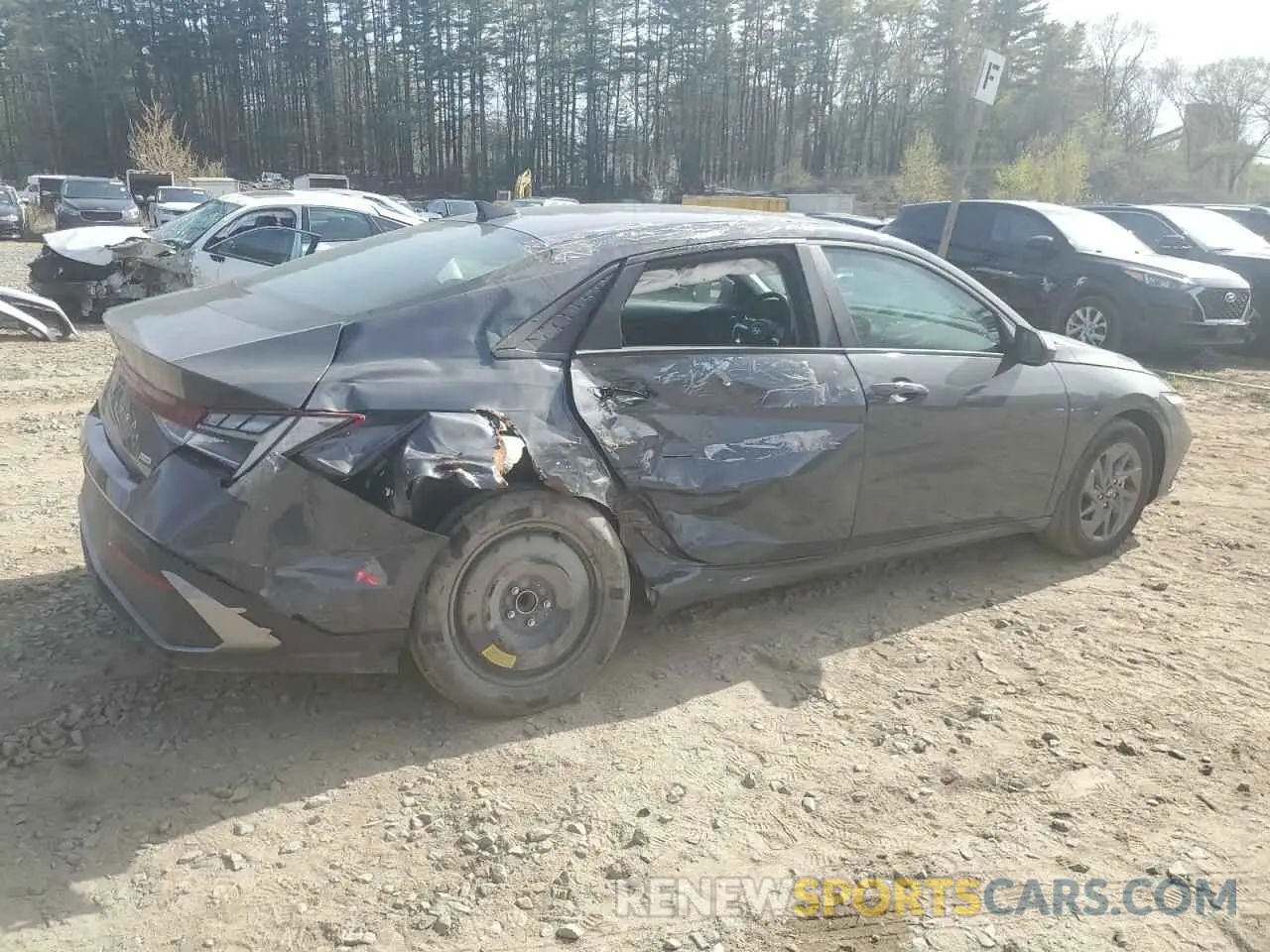3 Фотография поврежденного автомобиля KMHLM4DJ5RU103945 HYUNDAI ELANTRA 2024