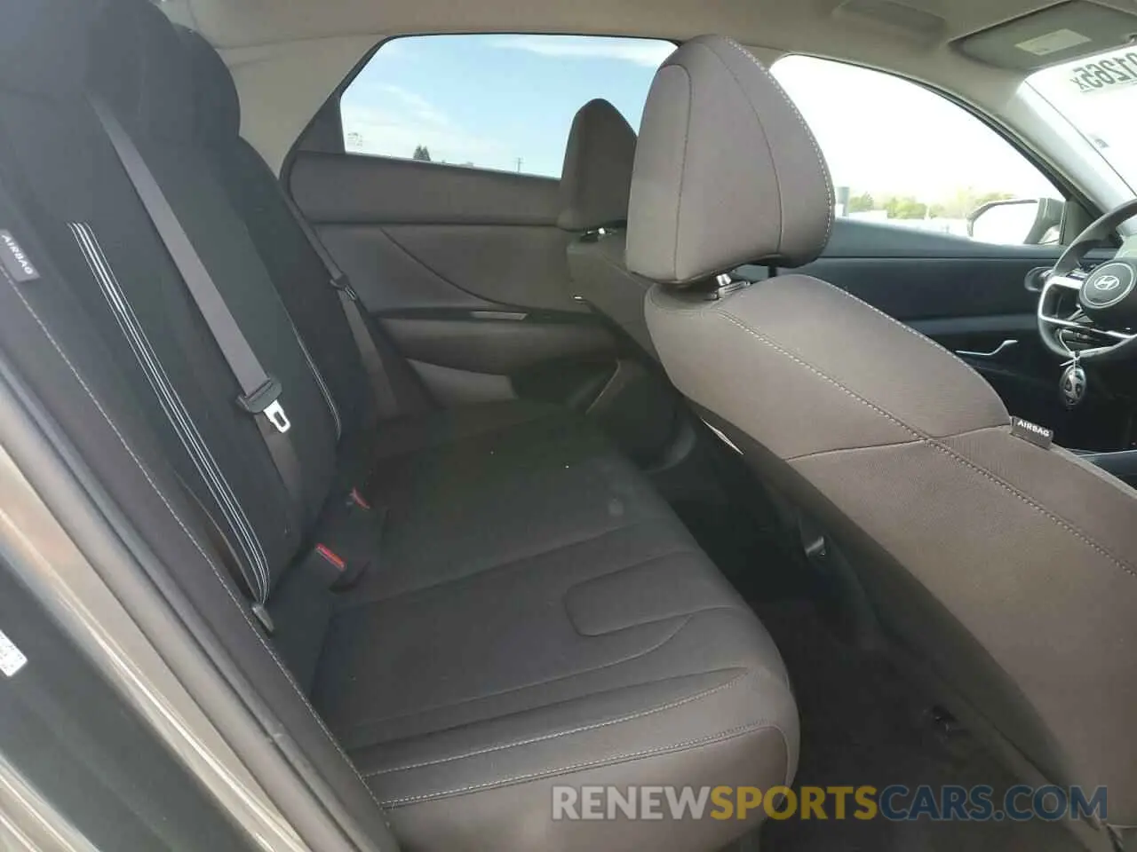 11 Photograph of a damaged car KMHLM4DJ5RU113424 HYUNDAI ELANTRA 2024