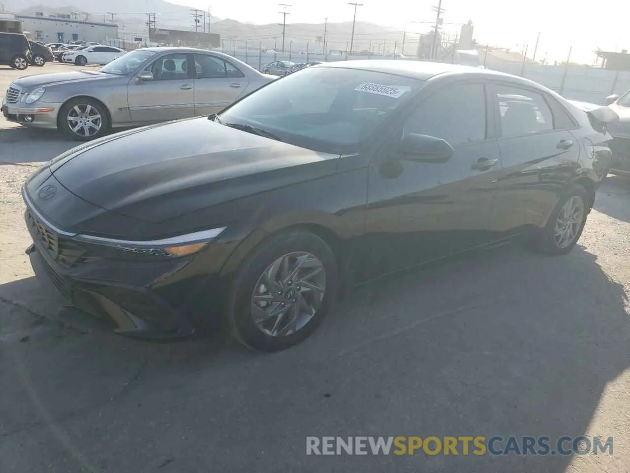 1 Photograph of a damaged car KMHLM4DJ6RU096875 HYUNDAI ELANTRA 2024
