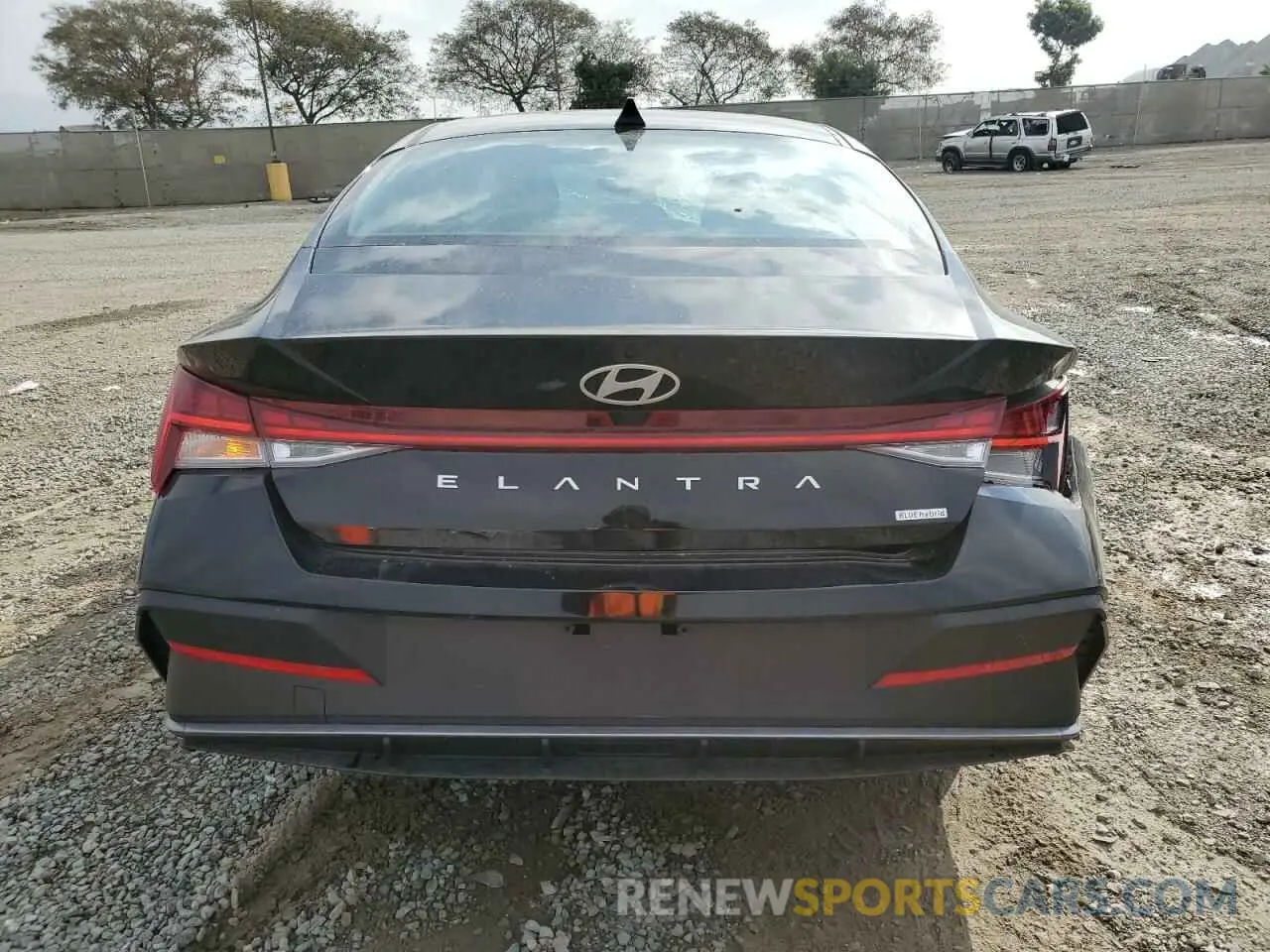 6 Фотография поврежденного автомобиля KMHLM4DJ7RU108208 HYUNDAI ELANTRA 2024