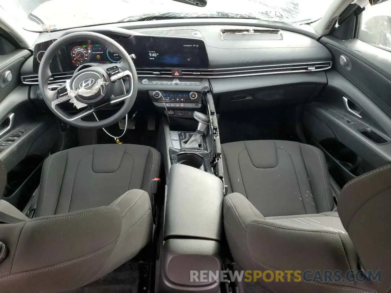8 Фотография поврежденного автомобиля KMHLM4DJ7RU108208 HYUNDAI ELANTRA 2024