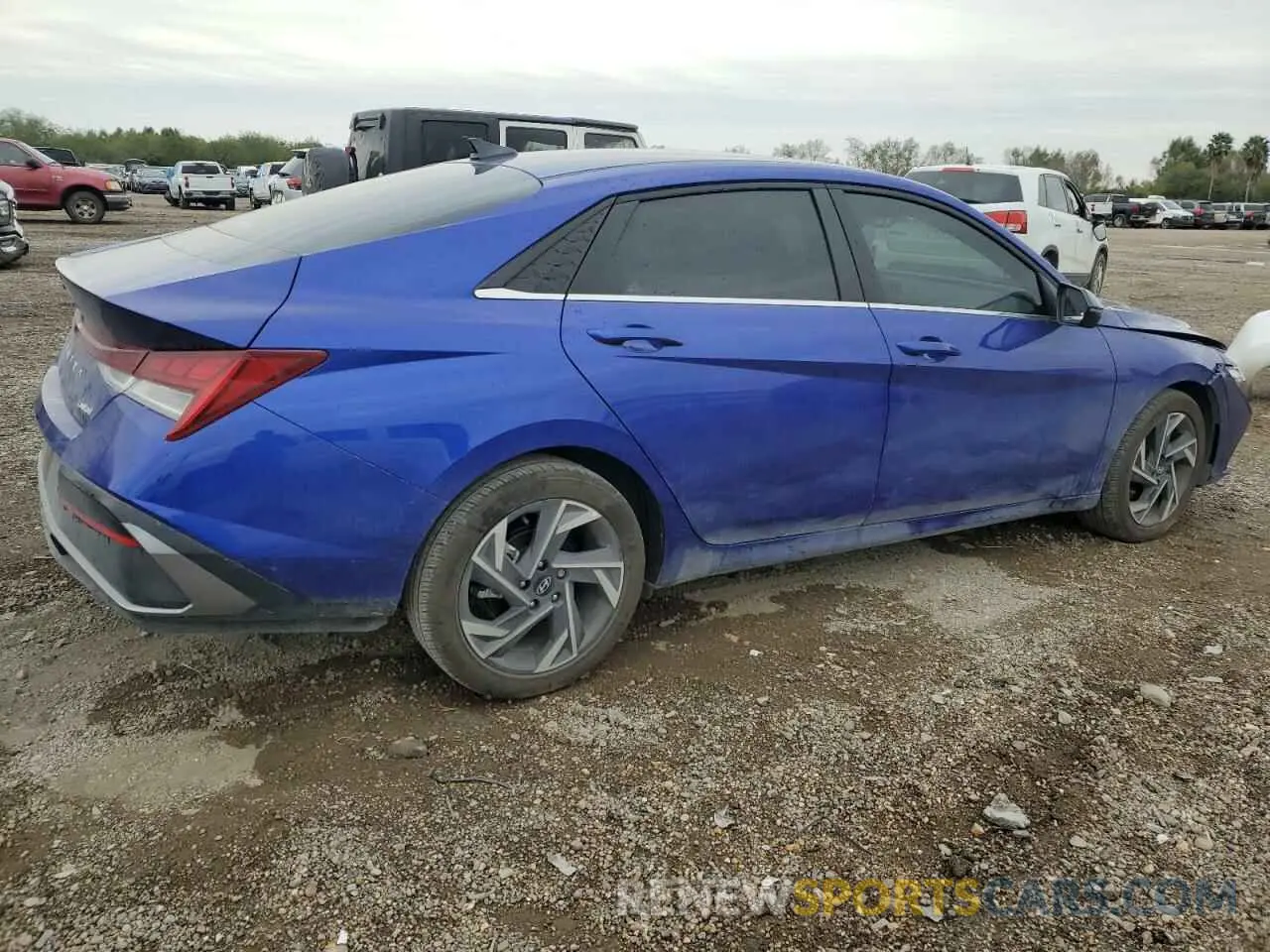 3 Фотография поврежденного автомобиля KMHLP4DG0RU818515 HYUNDAI ELANTRA 2024