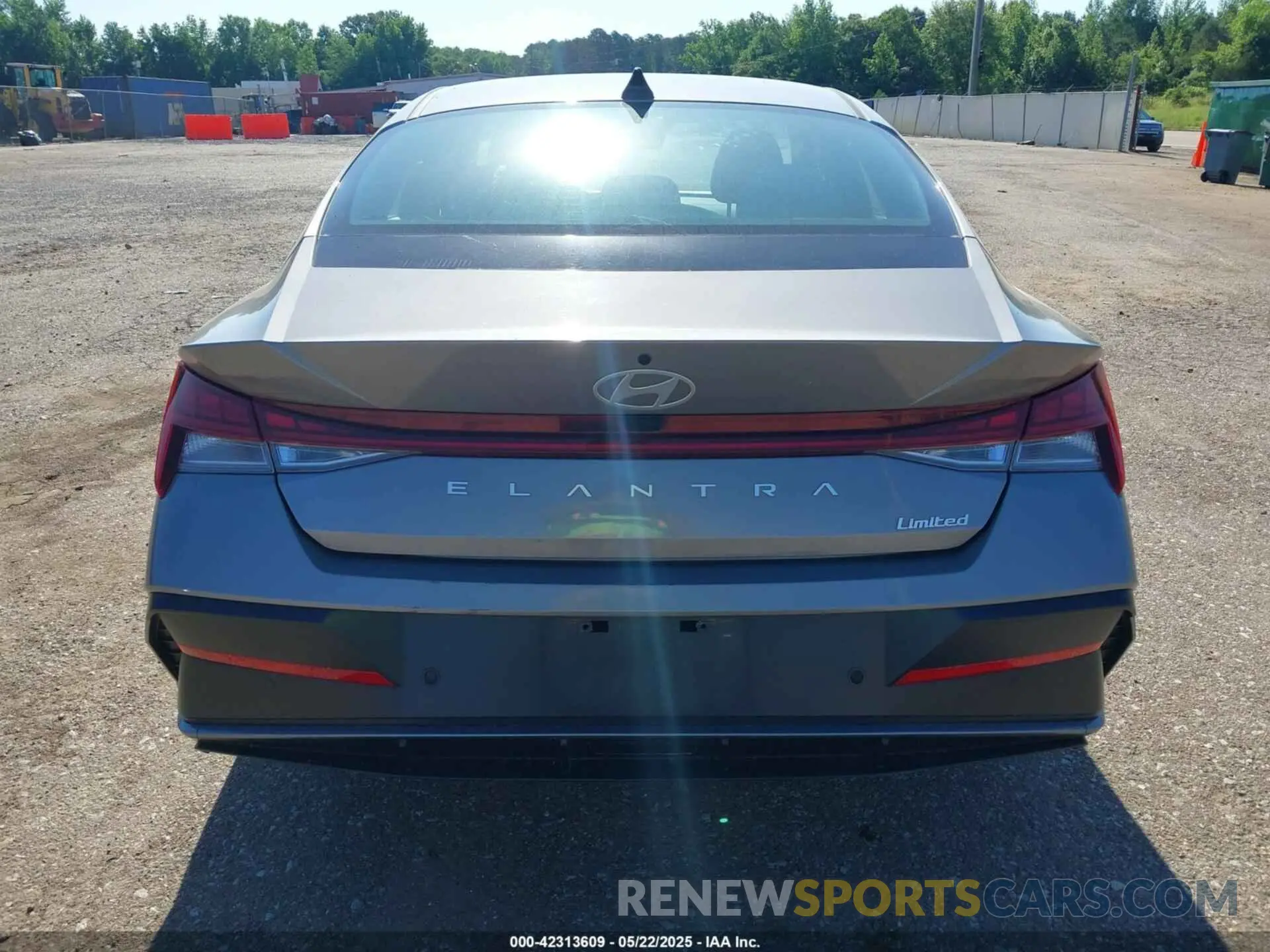 16 Фотография поврежденного автомобиля KMHLP4DG0RU837369 HYUNDAI ELANTRA 2024