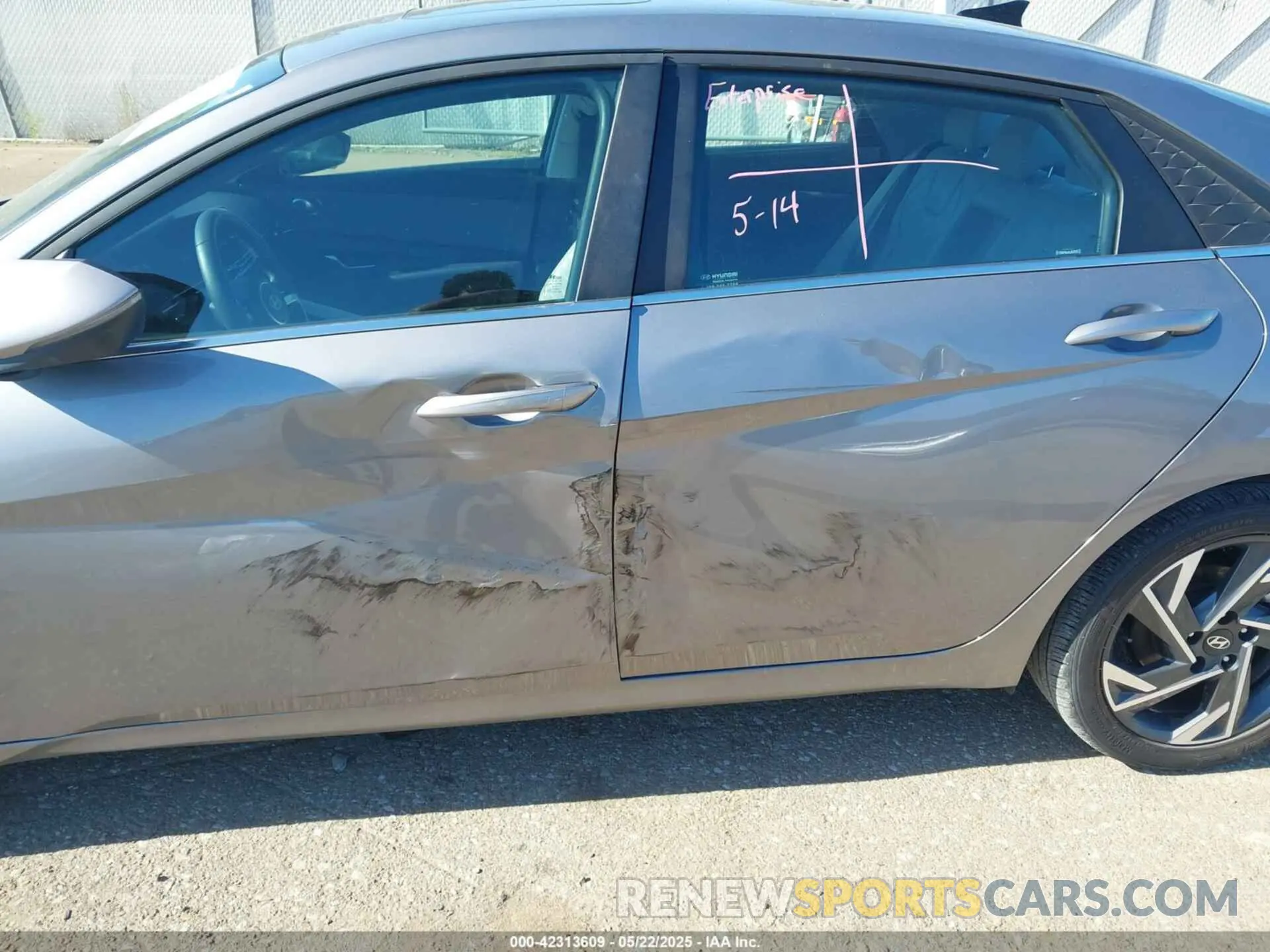 6 Фотография поврежденного автомобиля KMHLP4DG0RU837369 HYUNDAI ELANTRA 2024