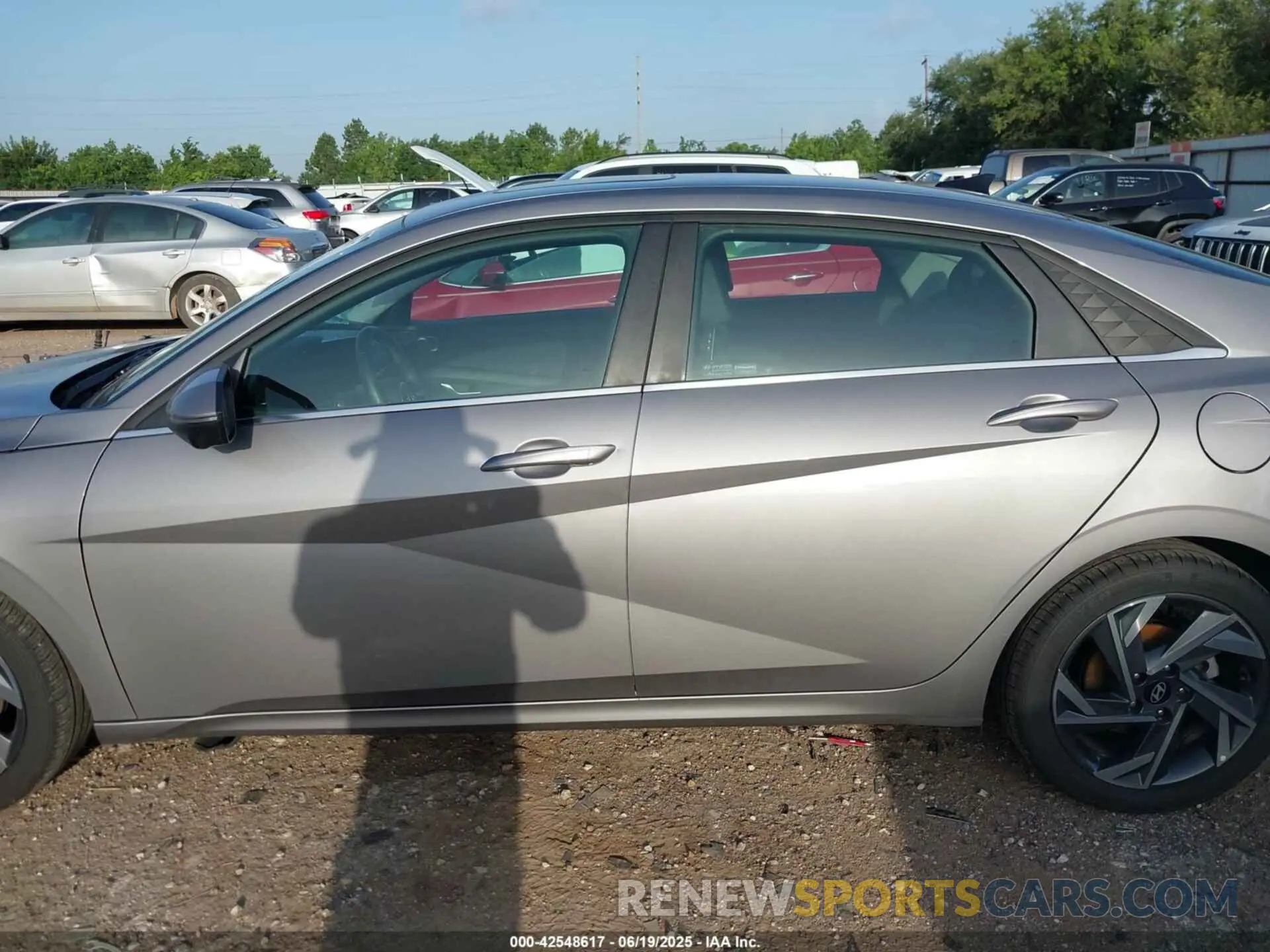 14 Photograph of a damaged car KMHLP4DG1RU744599 HYUNDAI ELANTRA 2024