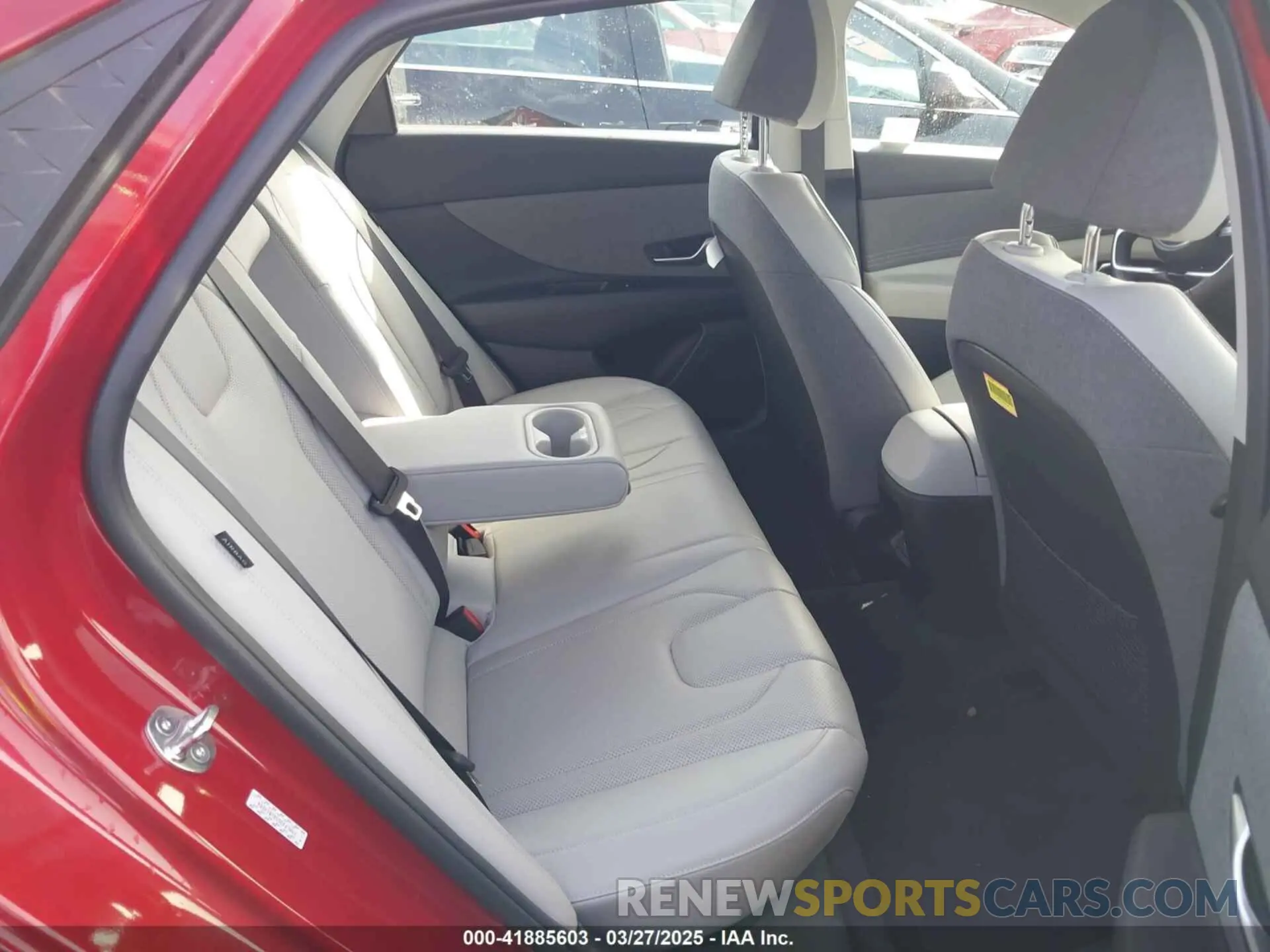 8 Photograph of a damaged car KMHLP4DG1RU814294 HYUNDAI ELANTRA 2024