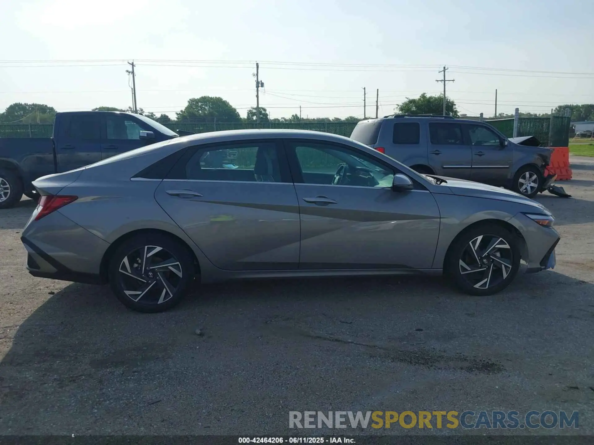 13 Photograph of a damaged car KMHLP4DG2RU828401 HYUNDAI ELANTRA 2024