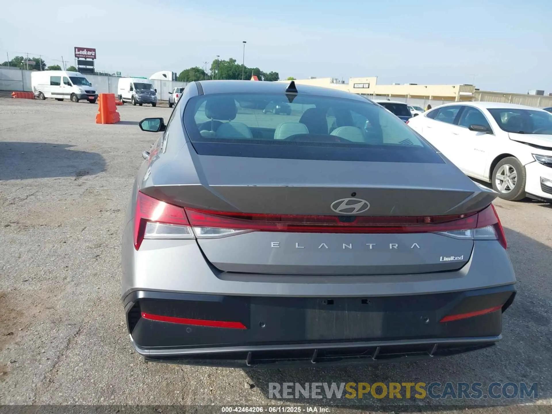 16 Photograph of a damaged car KMHLP4DG2RU828401 HYUNDAI ELANTRA 2024
