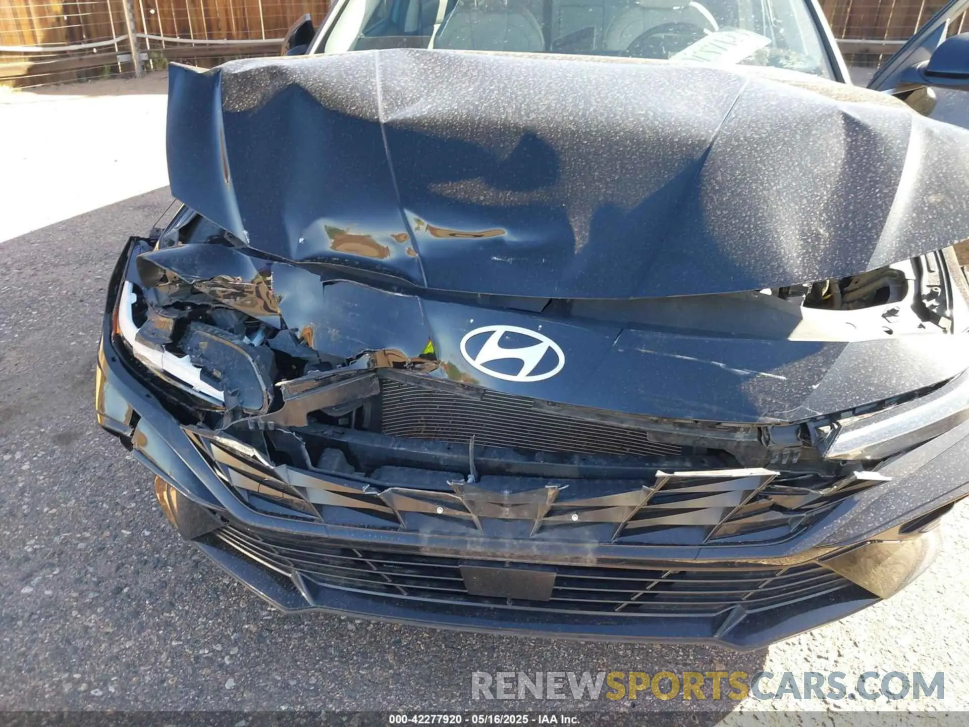 6 Photograph of a damaged car KMHLP4DG3RU768600 HYUNDAI ELANTRA 2024