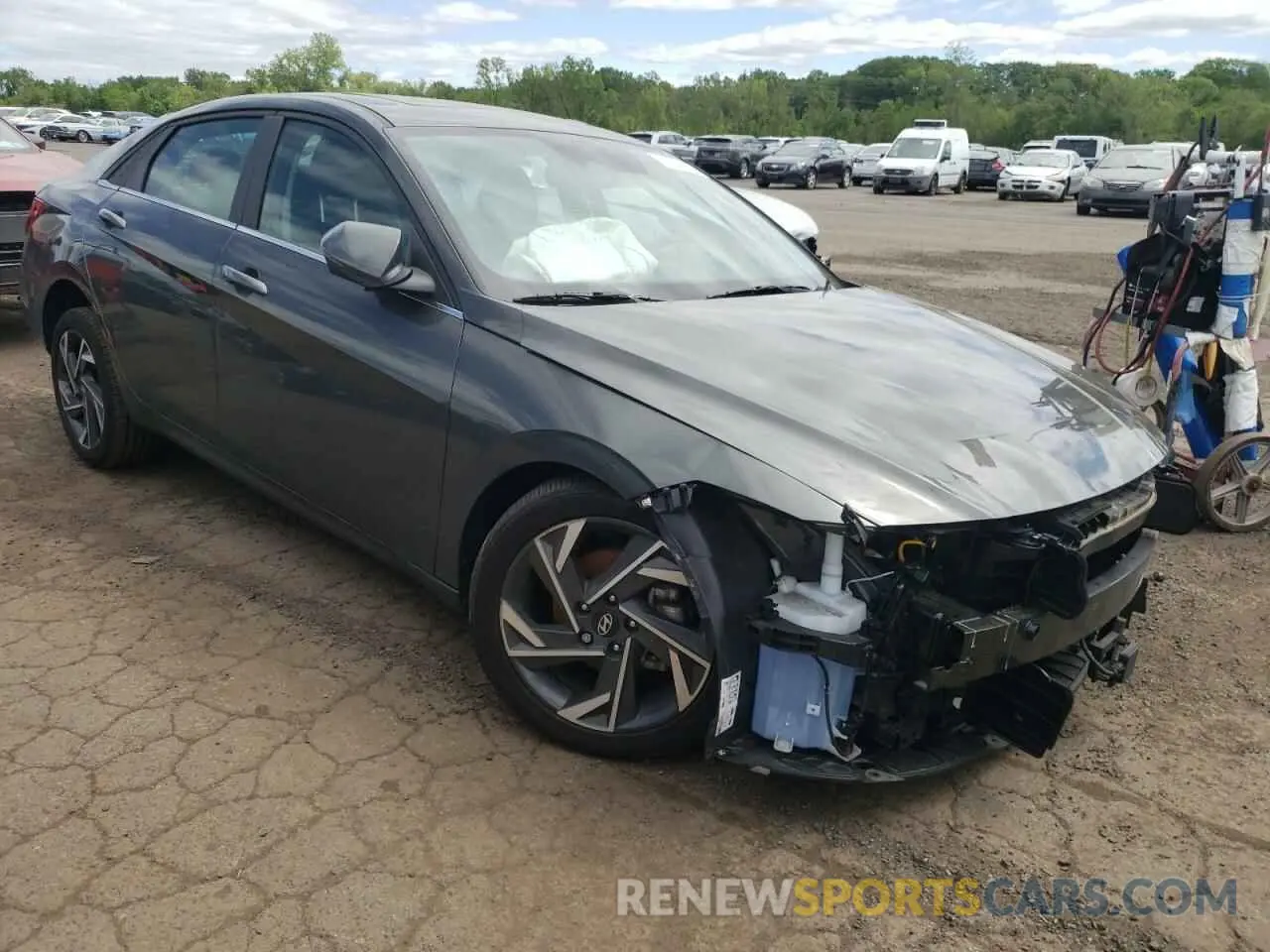 4 Фотография поврежденного автомобиля KMHLP4DG4RU658753 HYUNDAI ELANTRA 2024