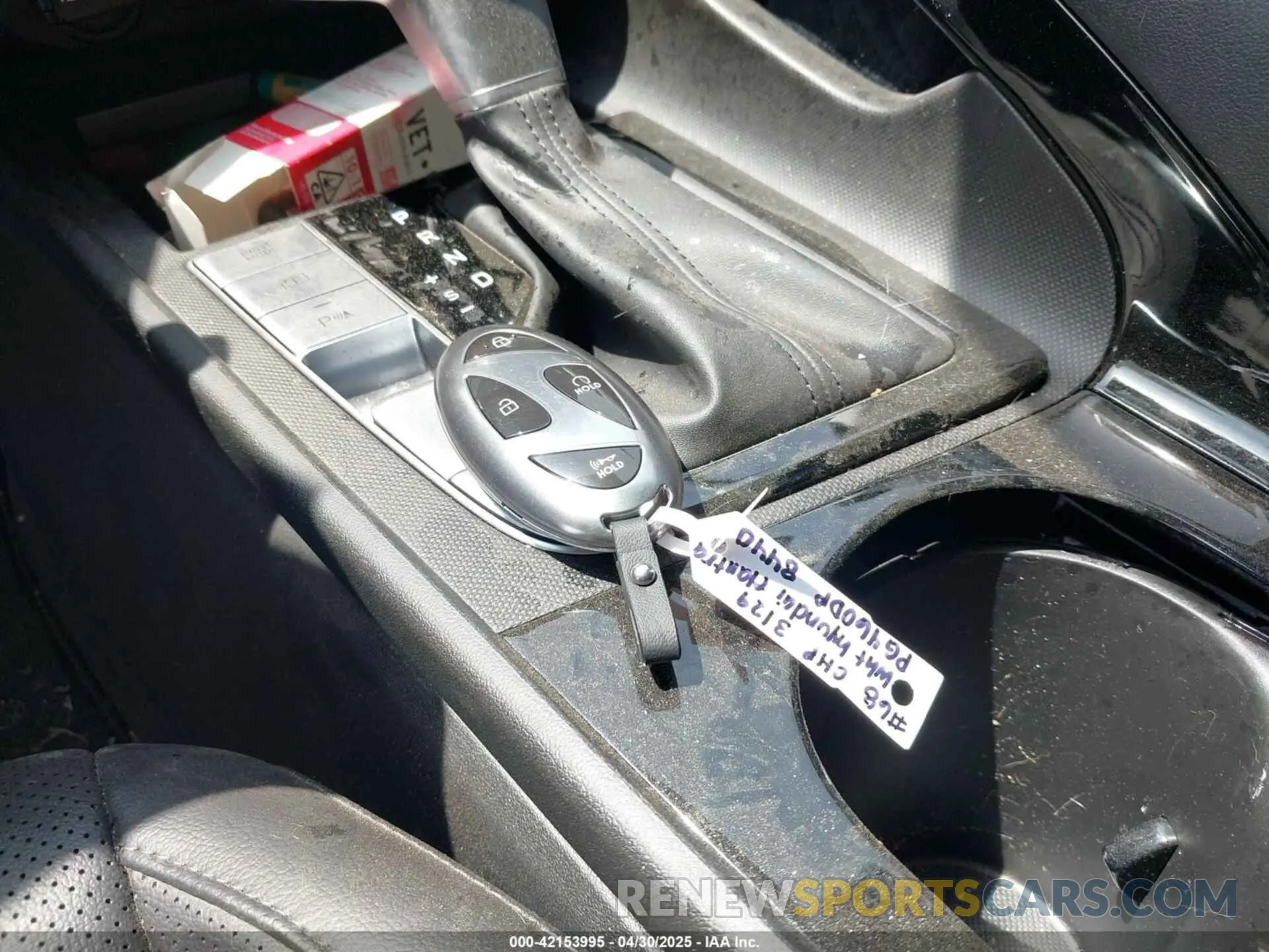 11 Photograph of a damaged car KMHLP4DG5RU658440 HYUNDAI ELANTRA 2024