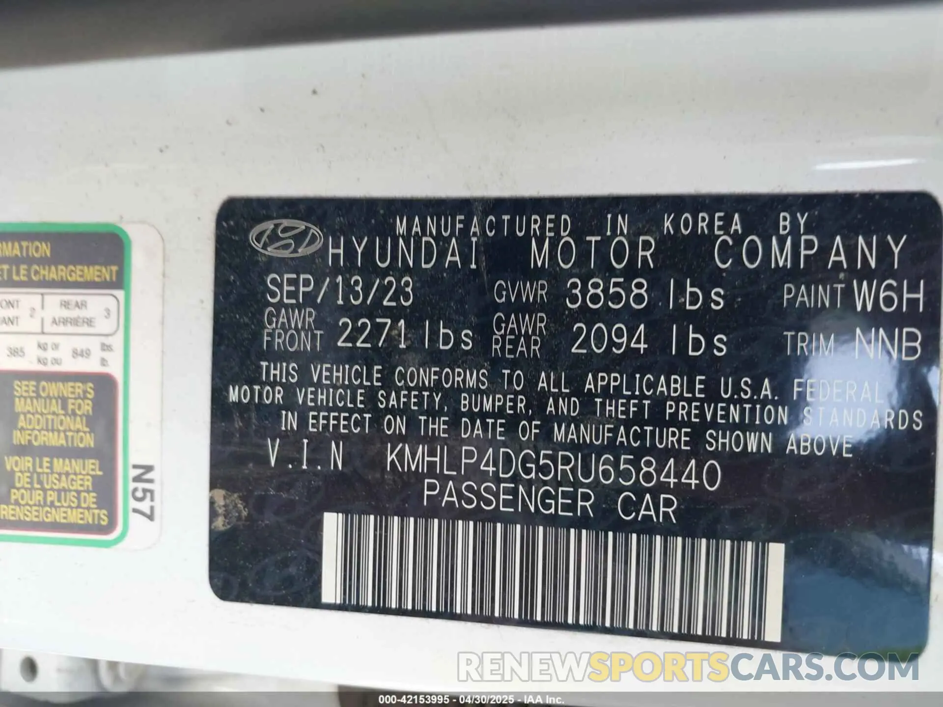 9 Photograph of a damaged car KMHLP4DG5RU658440 HYUNDAI ELANTRA 2024