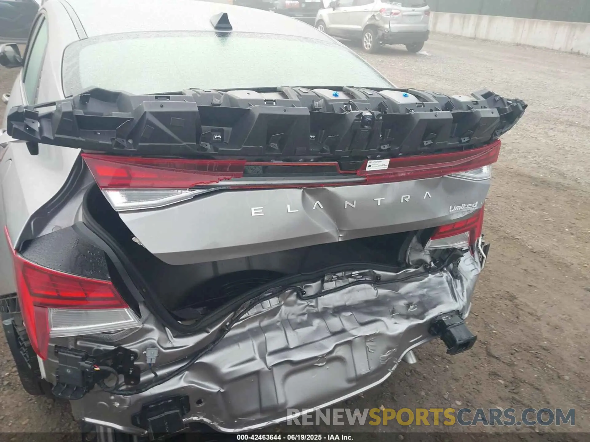 6 Фотография поврежденного автомобиля KMHLP4DG5RU770137 HYUNDAI ELANTRA 2024