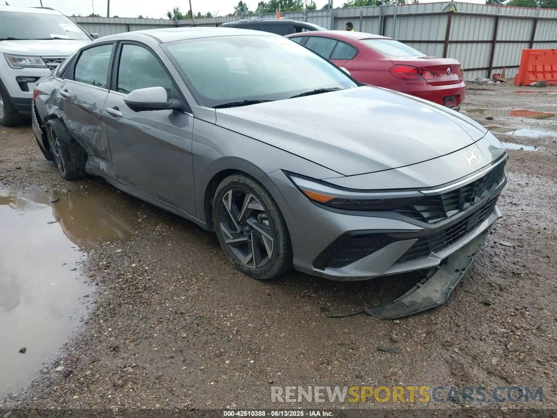 1 Photograph of a damaged car KMHLP4DG5RU818266 HYUNDAI ELANTRA 2024