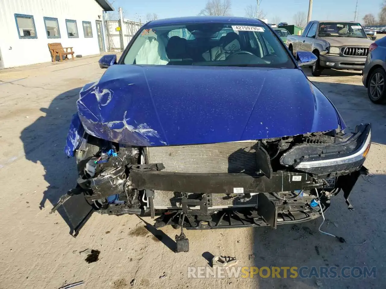 5 Photograph of a damaged car KMHLP4DG6RU715275 HYUNDAI ELANTRA 2024