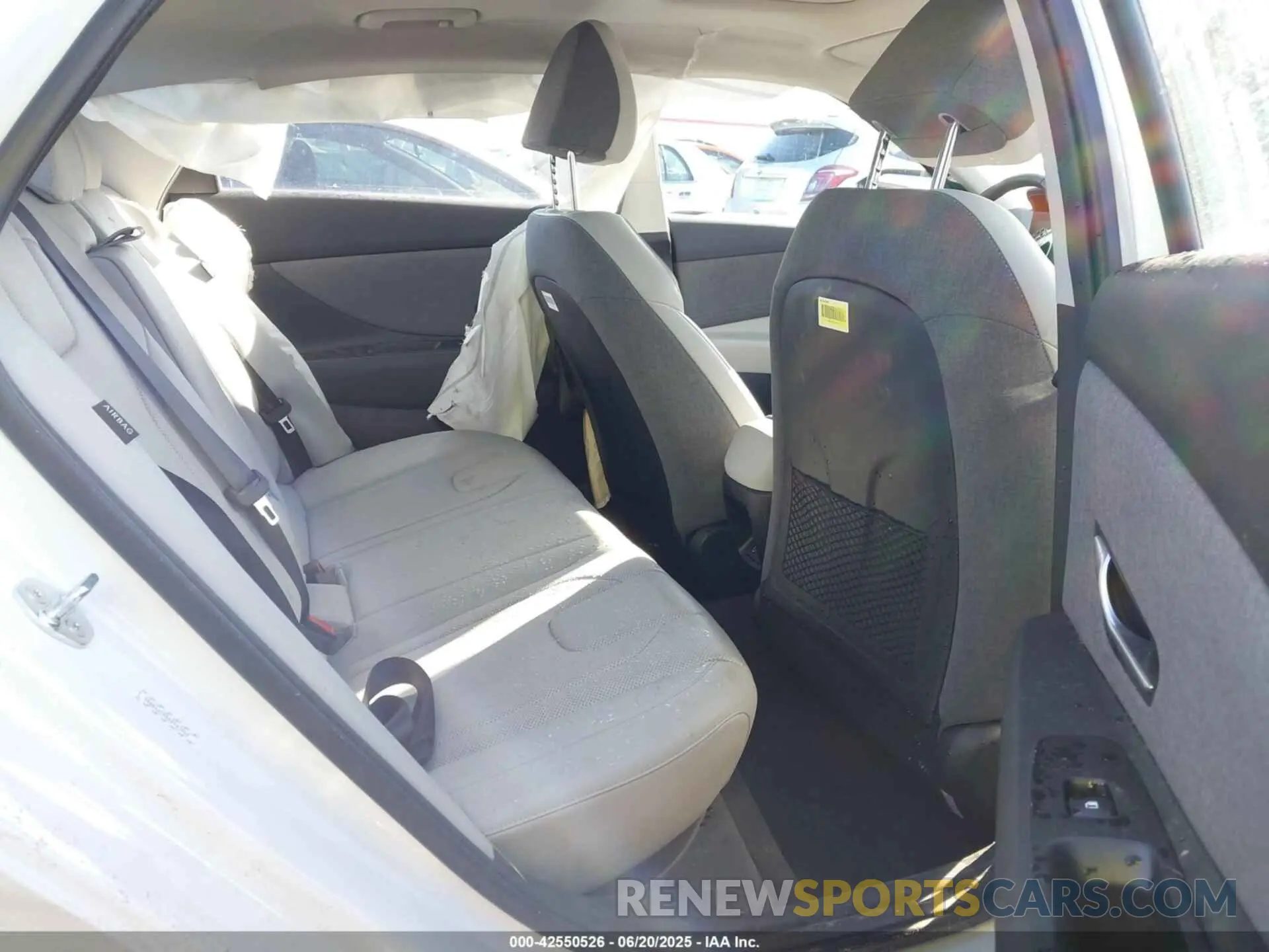 8 Photograph of a damaged car KMHLP4DG6RU778893 HYUNDAI ELANTRA 2024