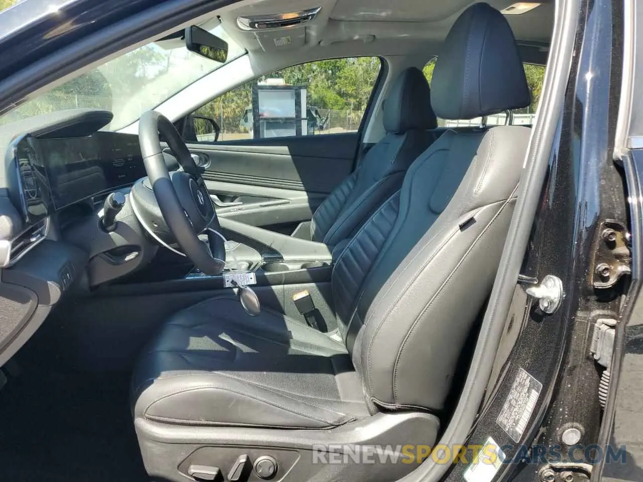 7 Фотография поврежденного автомобиля KMHLP4DG7RU668144 HYUNDAI ELANTRA 2024